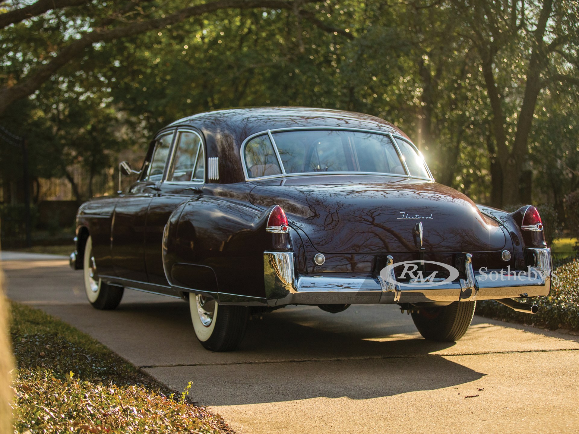 Cadillac fleetwood 60 special