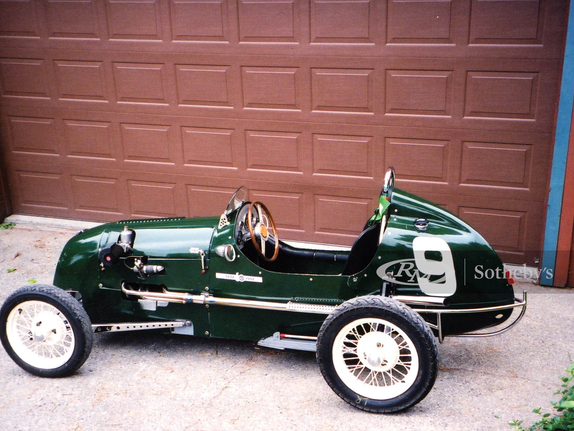 single seater race car