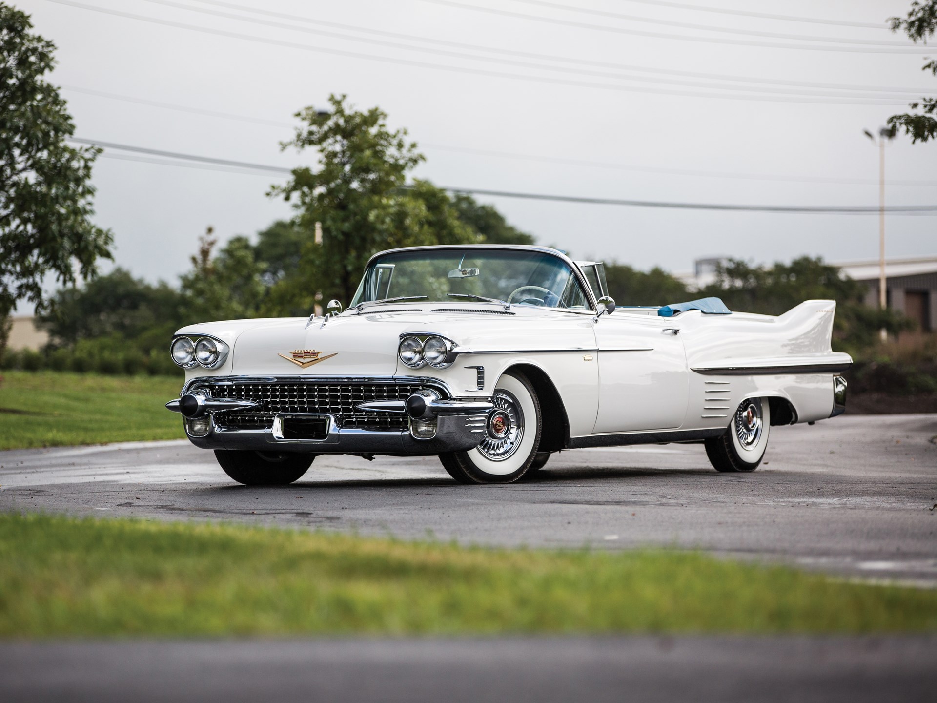 Cadillac series 62 convertible