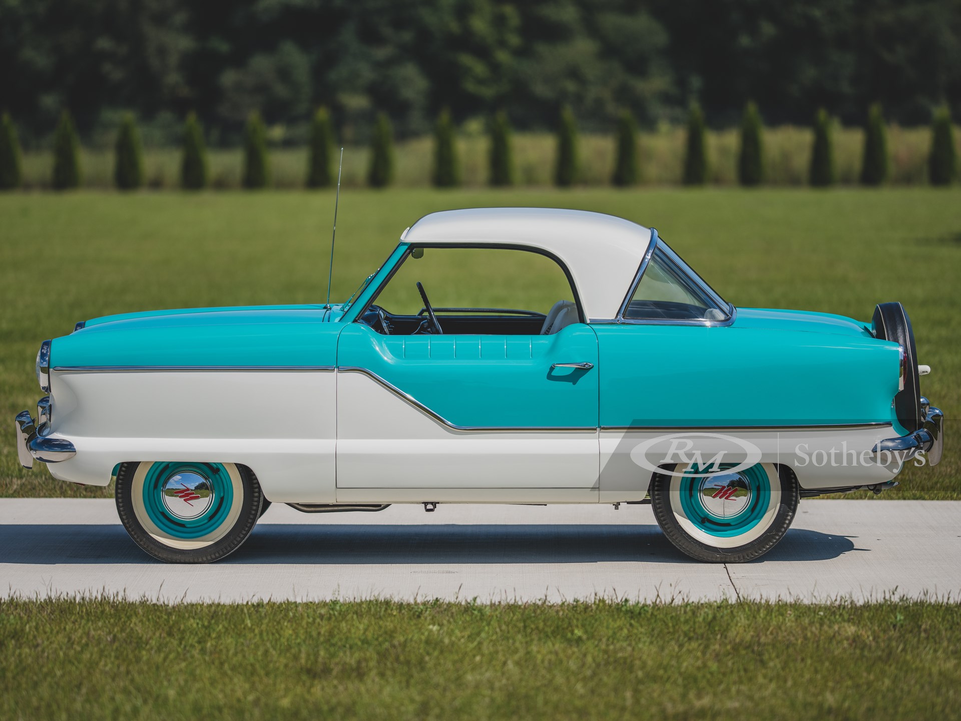 1957 Nash Metropolitan Coupe | The Elkhart Collection | RM Sotheby's