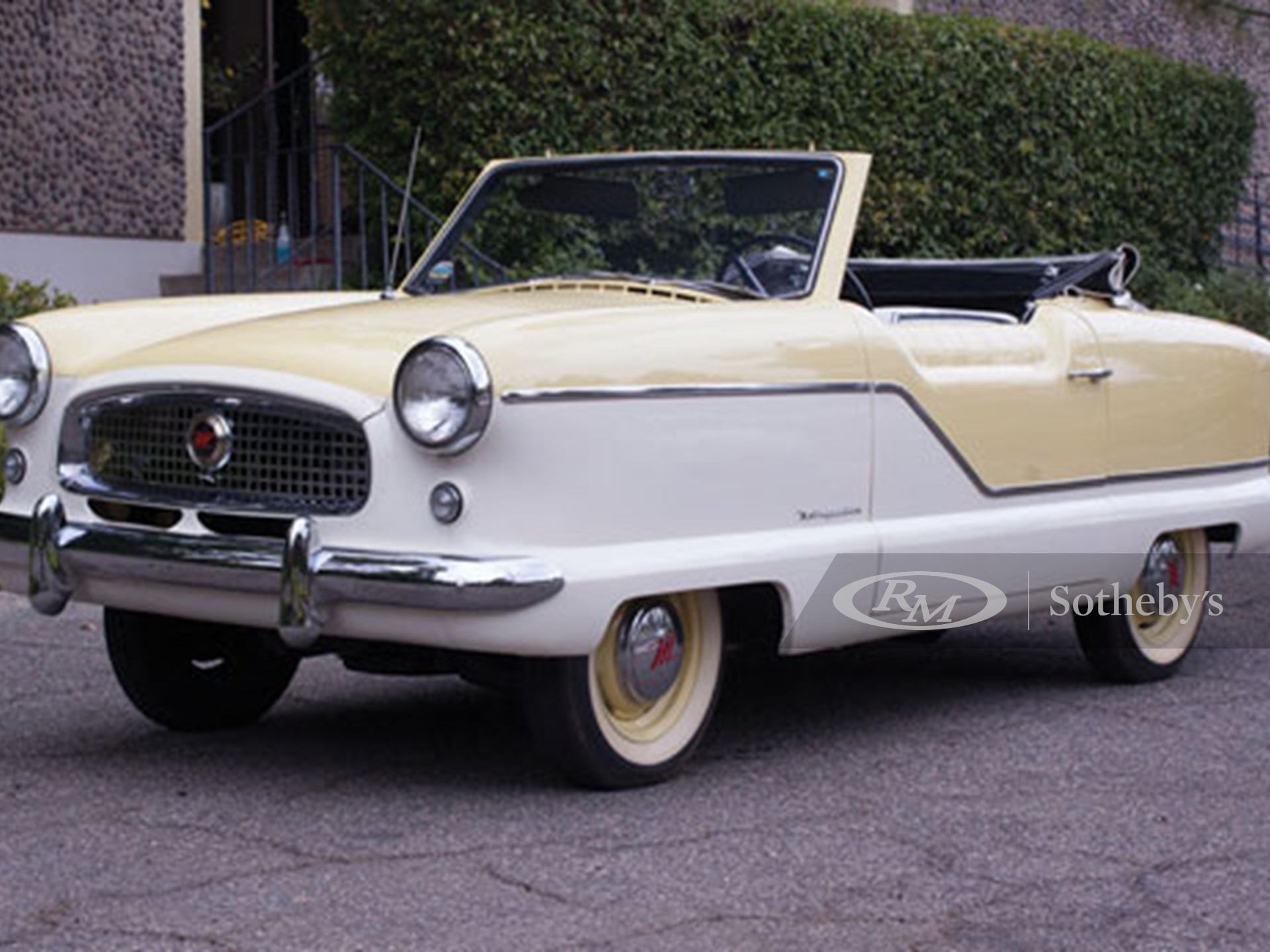1957 Nash Metropolitan 
