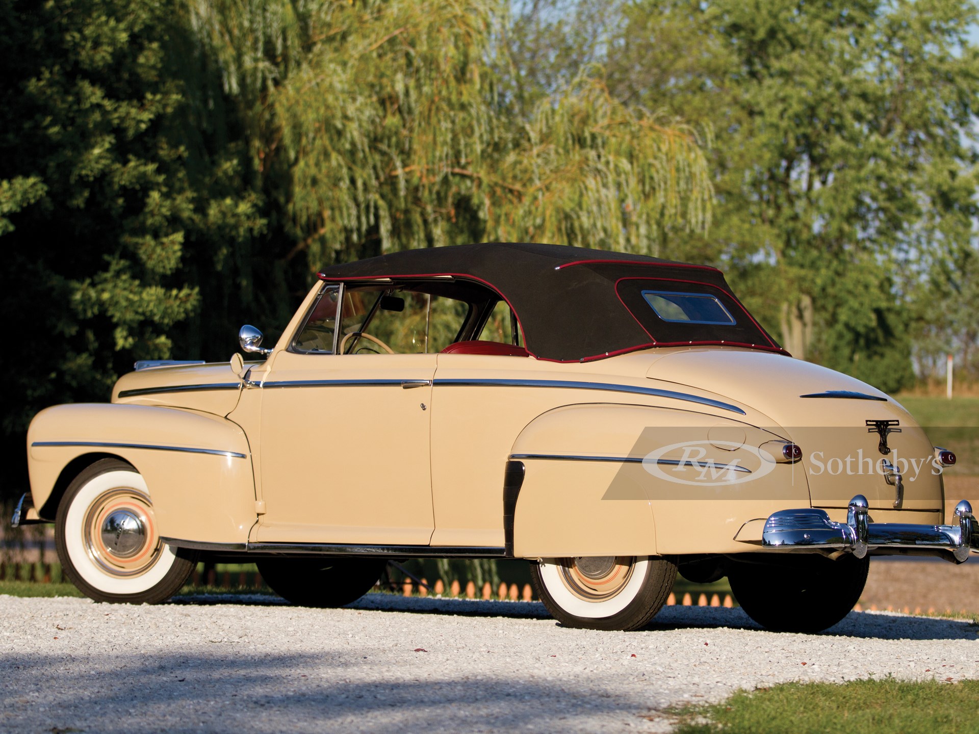 Ford super Deluxe 1947