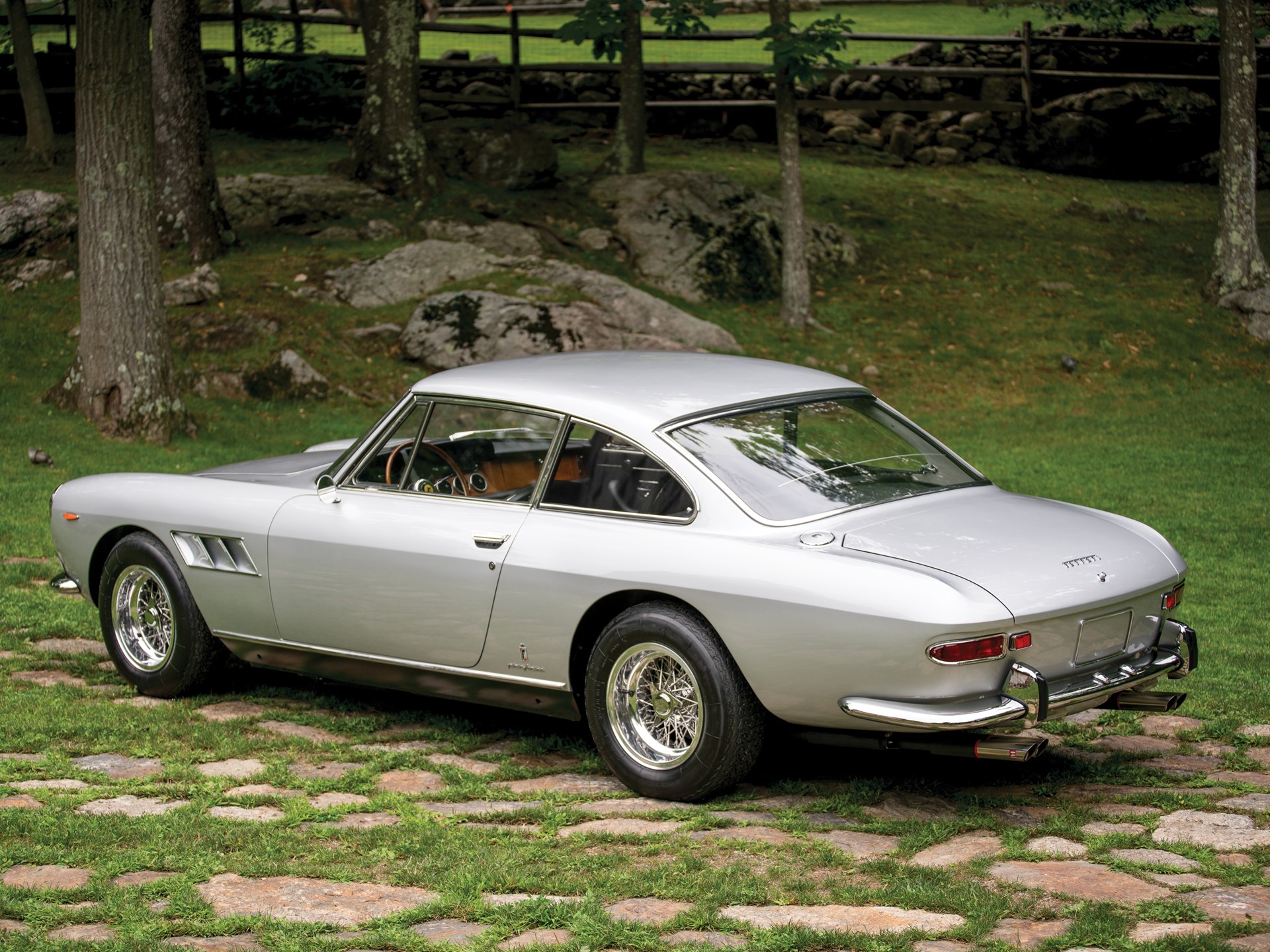 1967 ferrari 330 gt