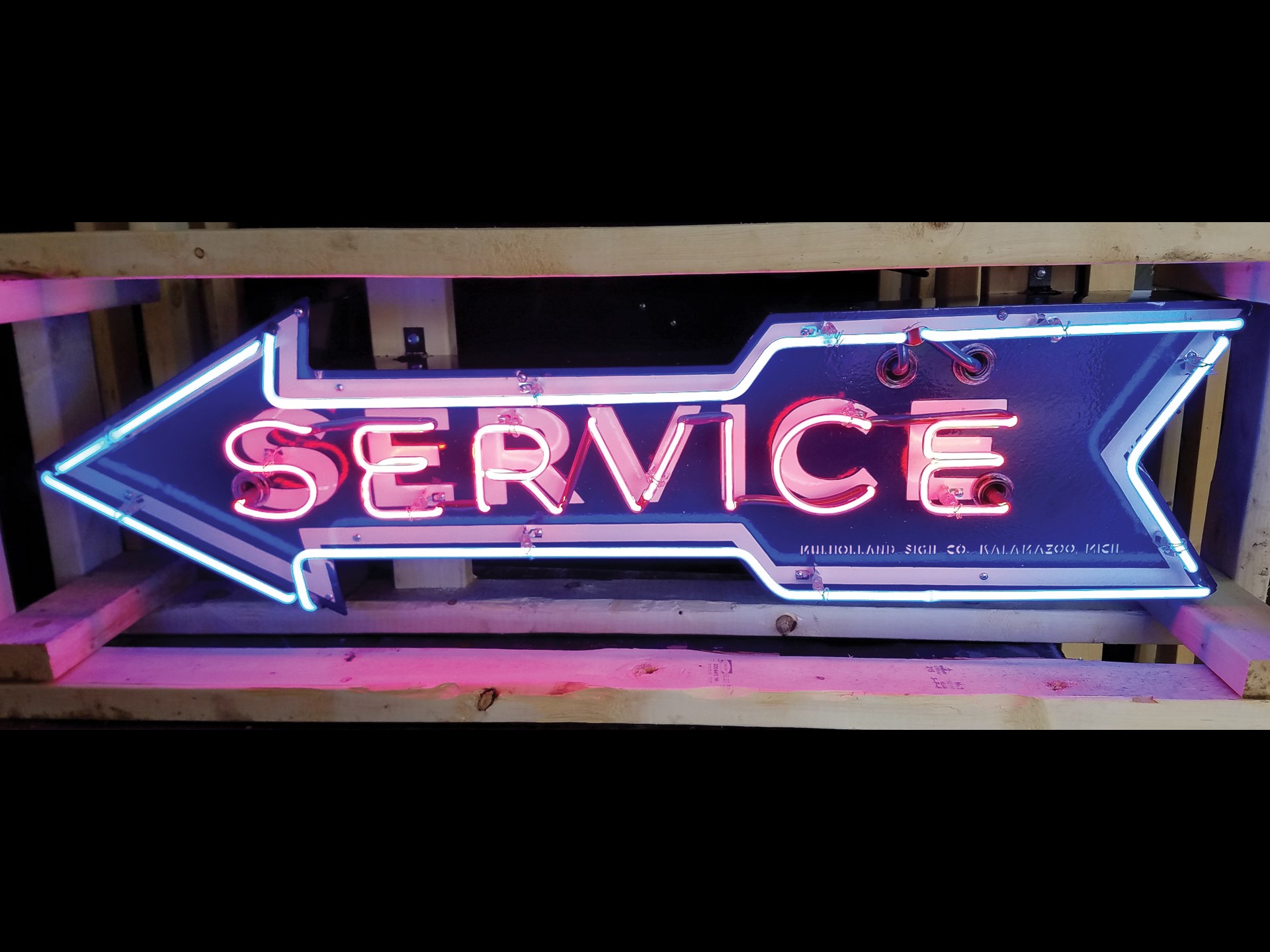 Service Arrow Original Porcelain Sign | Auburn Spring 2018 | RM Sotheby's