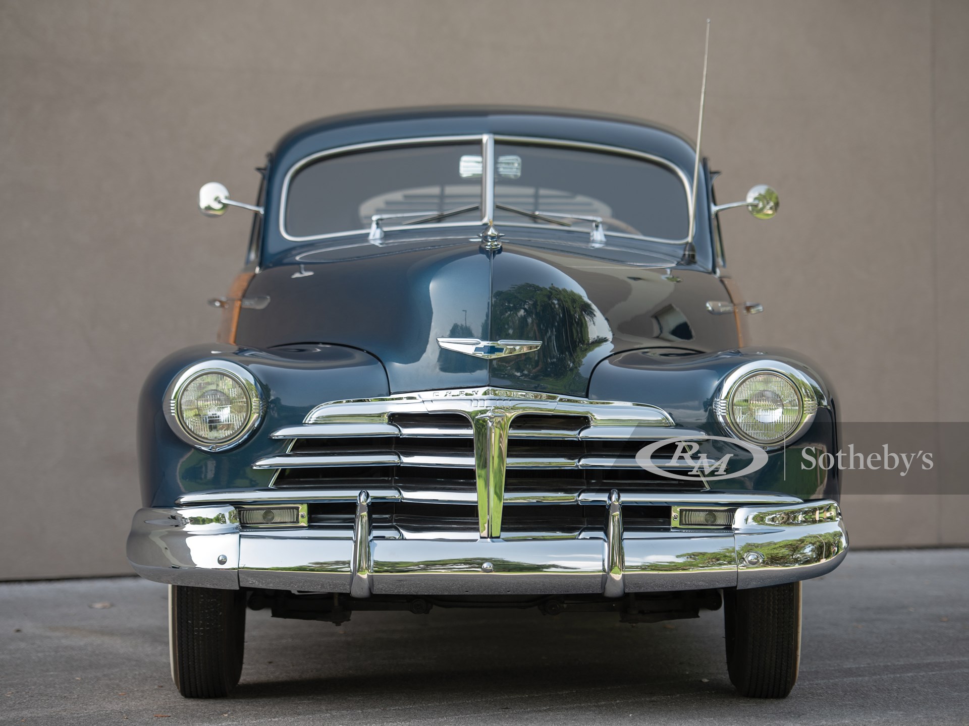 1948 Chevrolet Fleetline Aerosedan