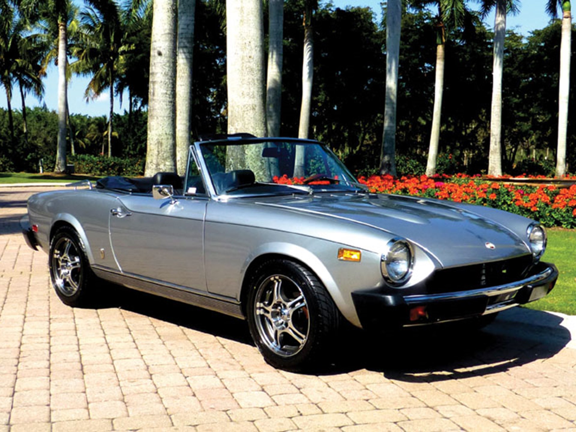 1978 Fiat 124 Spider | Fort Lauderdale 2014 | RM Sotheby's