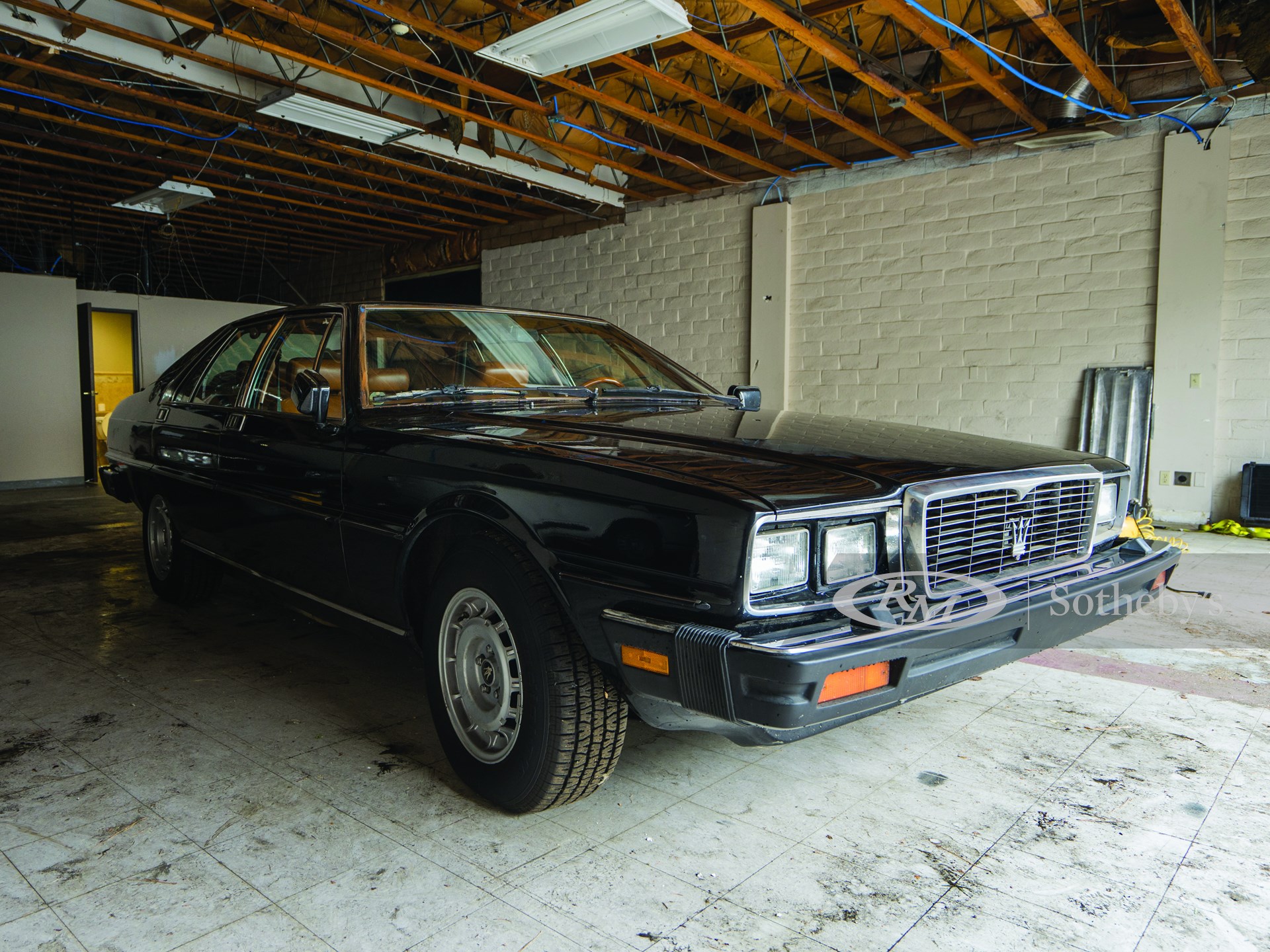 1982 Maserati Quattroporte | Santa Monica 2016 | RM Auctions