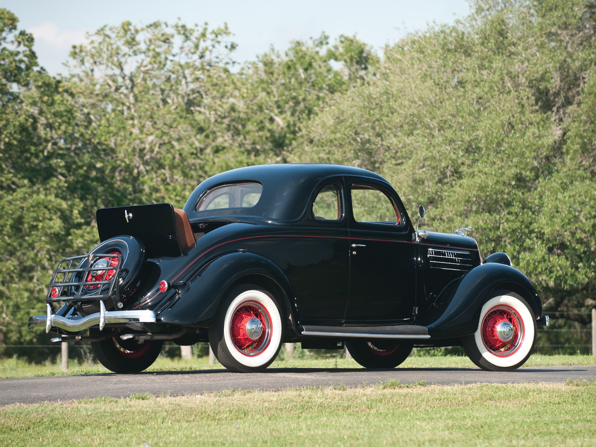 1935 Chevrolet Coupe