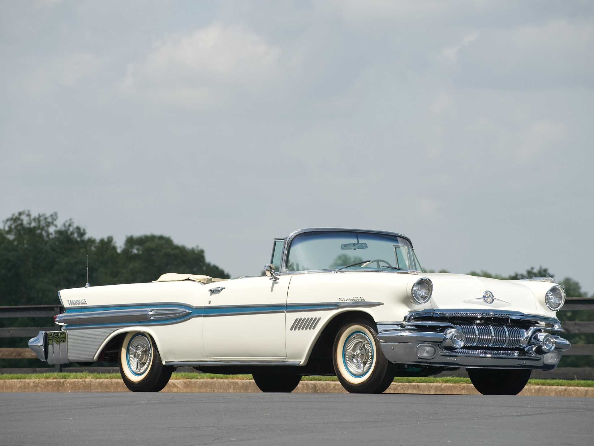 Rm Sotheby S 1957 Pontiac Bonneville Fuel Injected The