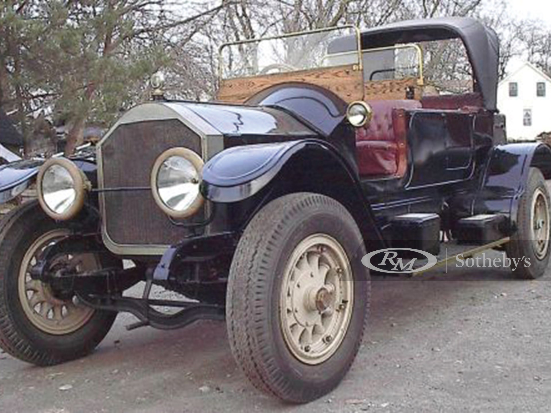 1918 Lafrance Touring 
