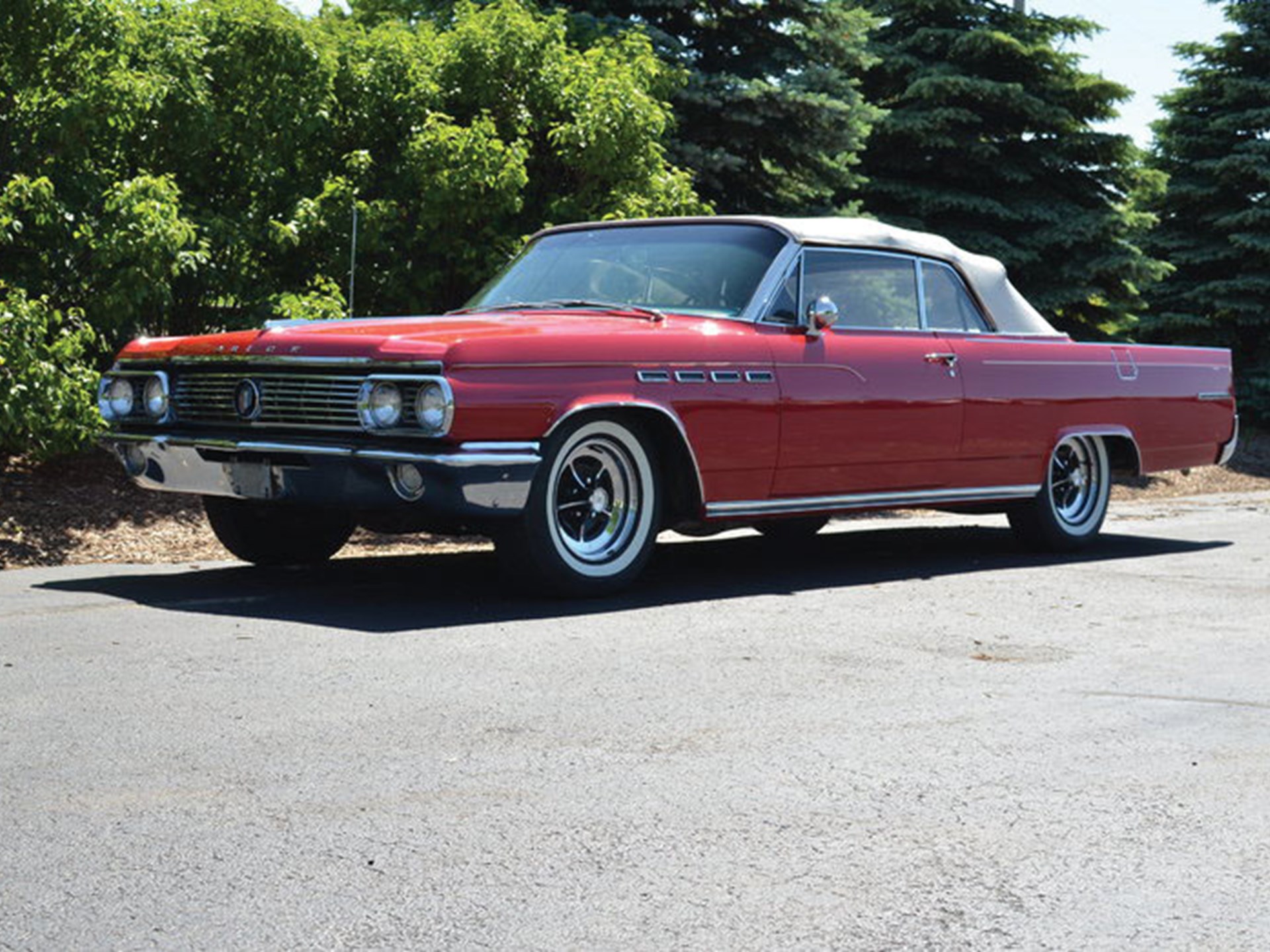 1963 Buick Electra 225 | Auburn Fall 2015 | RM Sotheby's