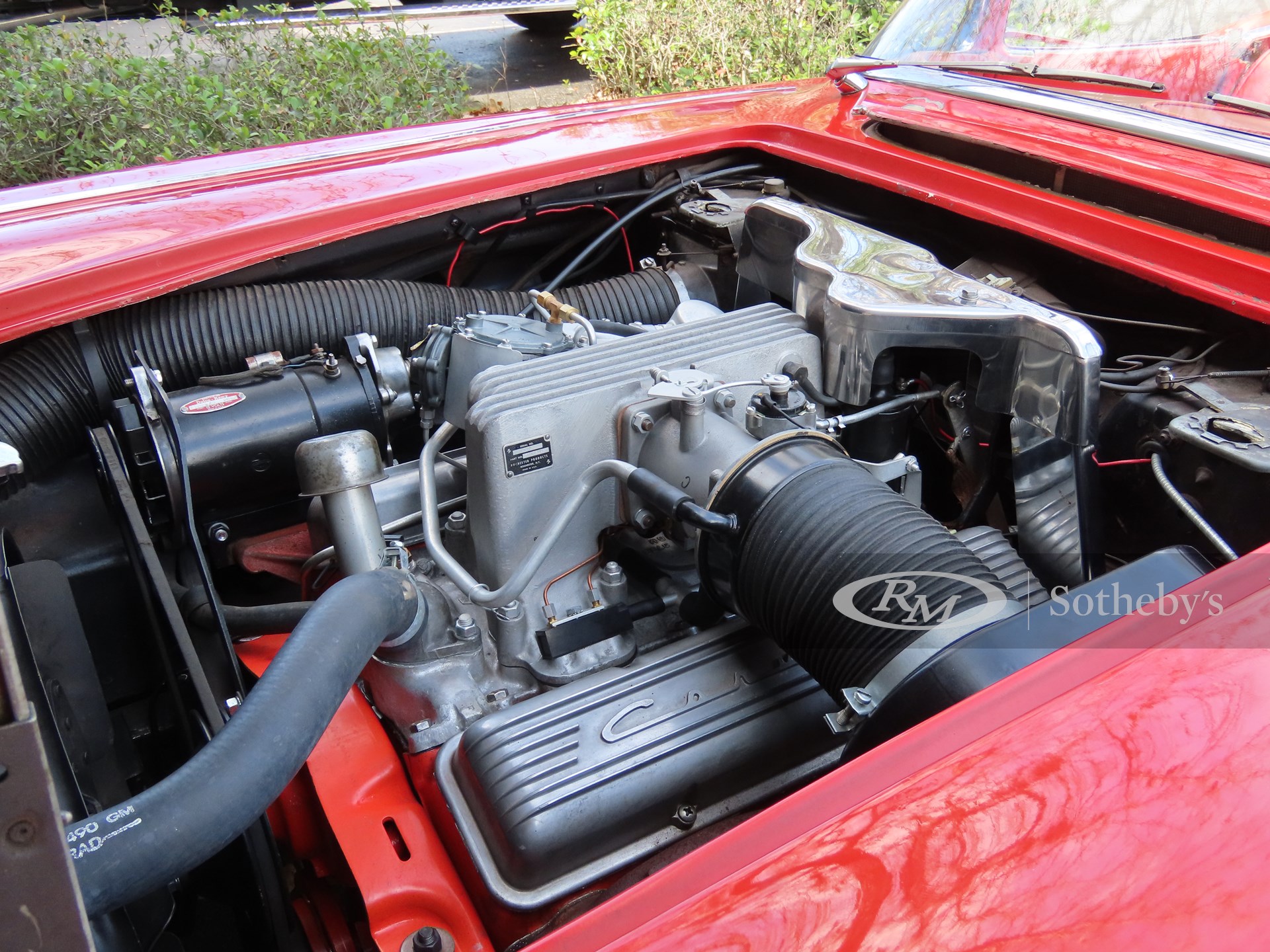 1960 Chevrolet Corvette 'Fuel-Injected' | Driving into Summer | RM