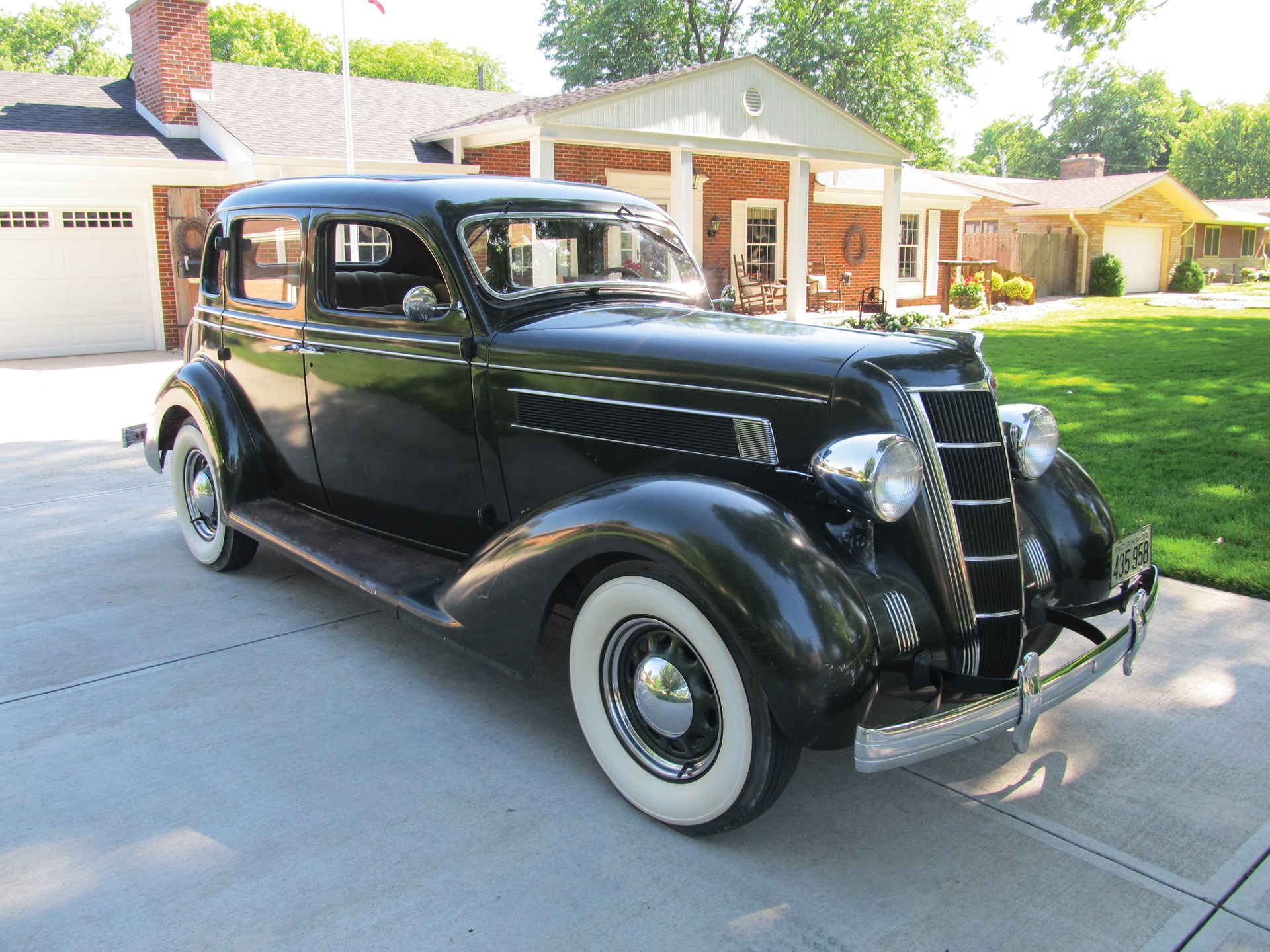 1935 Chrysler C6 Four-Door Sedan | Auburn Fall 2019 | RM Sotheby's