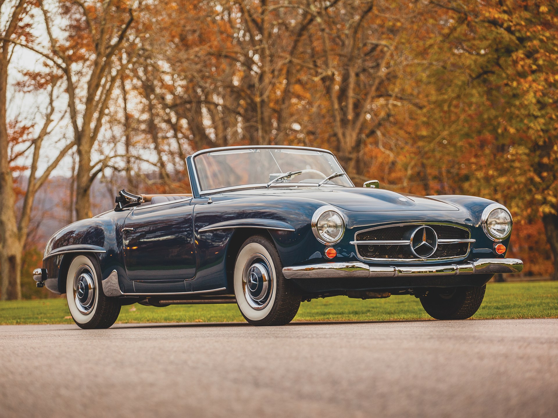 1956 Mercedes-Benz 190 SL | Amelia Island 2019 | RM Sotheby's