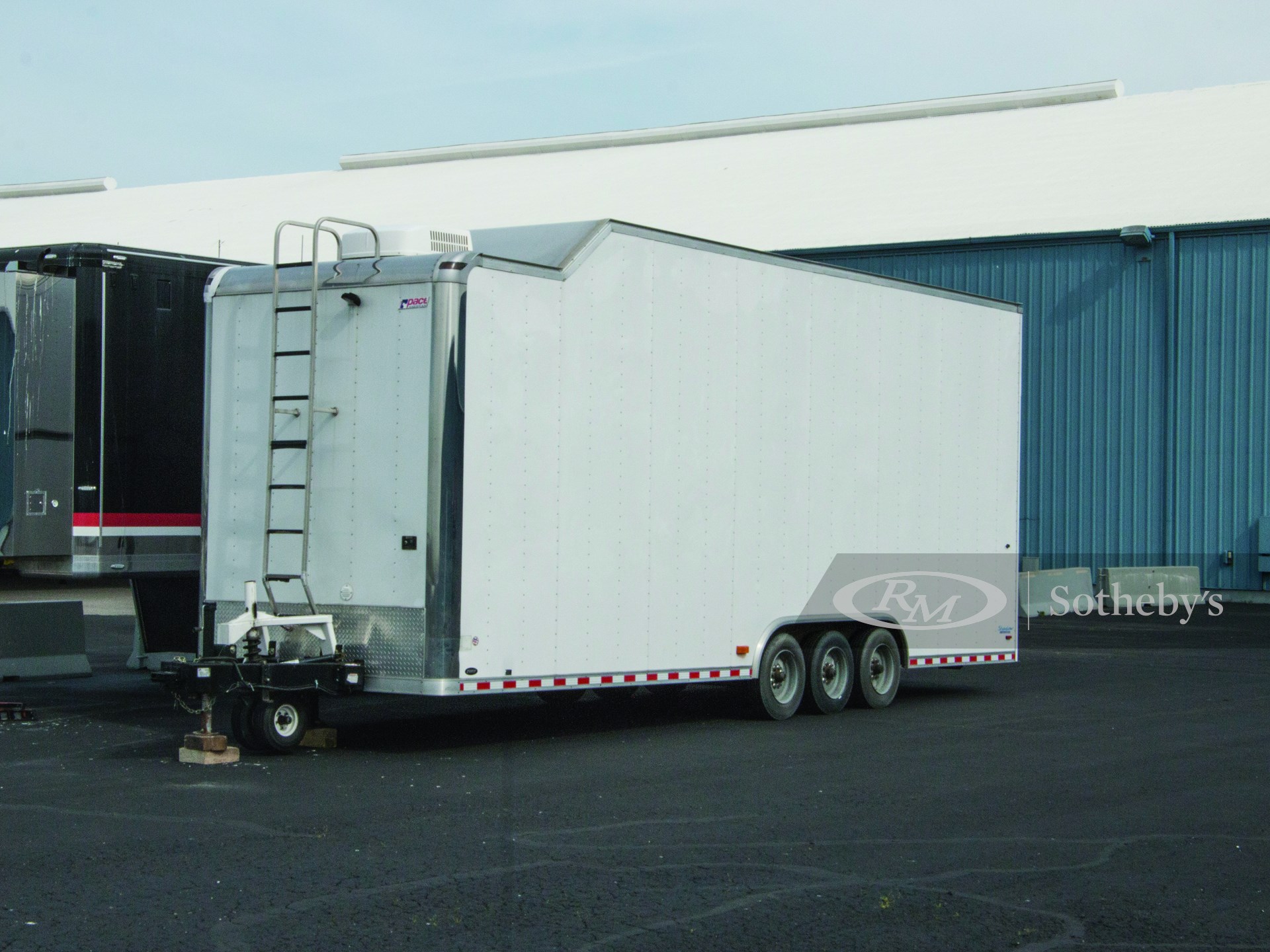 2007 Pace S36 Shadow Enclosed 