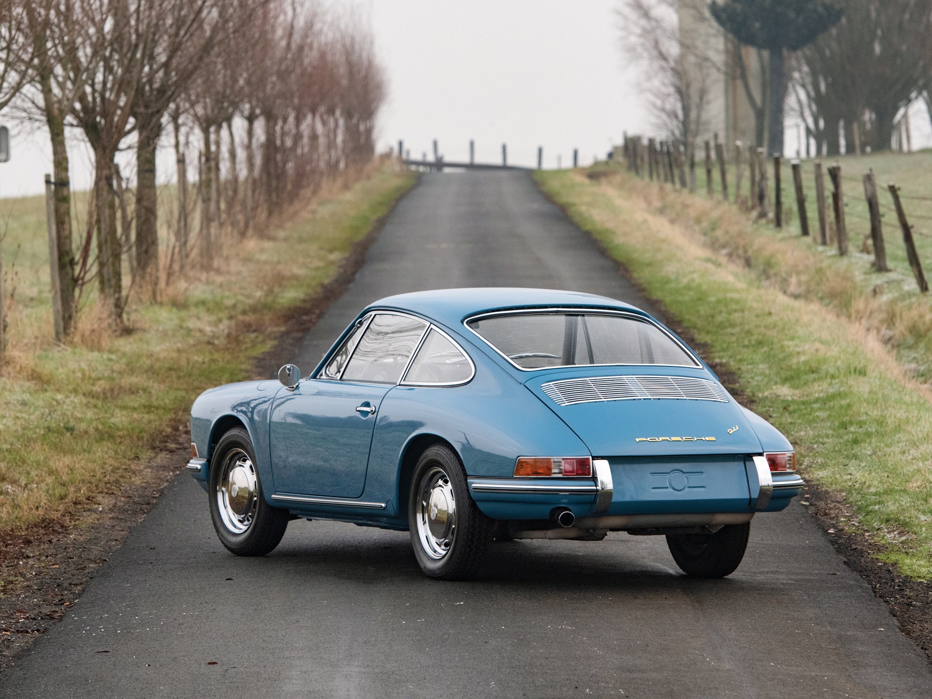 Porsche 911 Carrera 1964