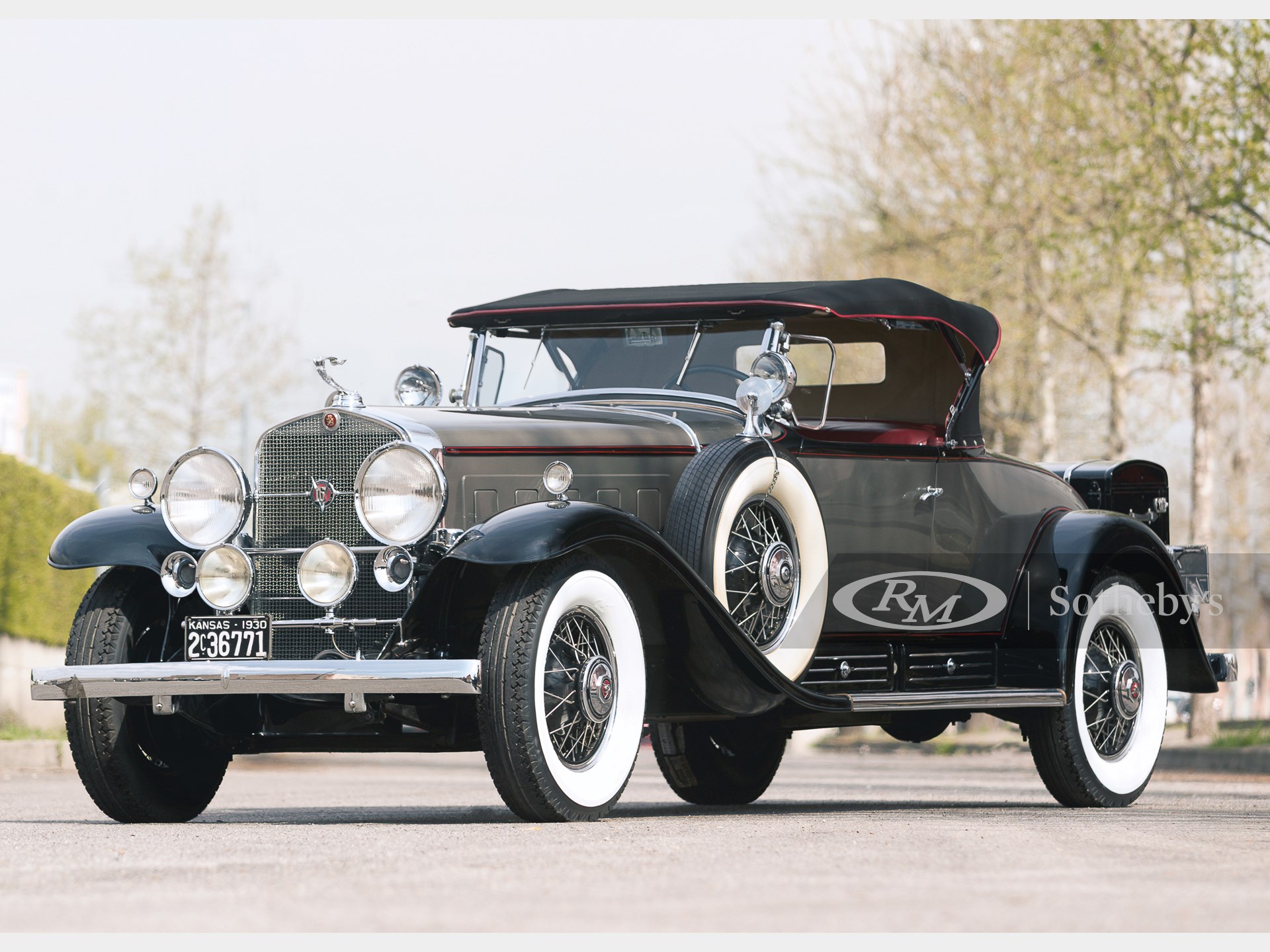 1930 Cadillac V-16 Roadster in the style of Fleetwood | Villa Erba 2019 ...