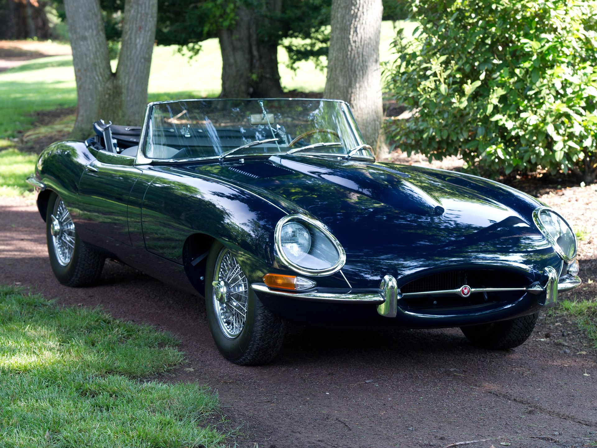 И тайп. Ягуар и тайп 1961. Jaguar e-Type 1961. Ягуар e Type 1961. Ягуар Type 1961.