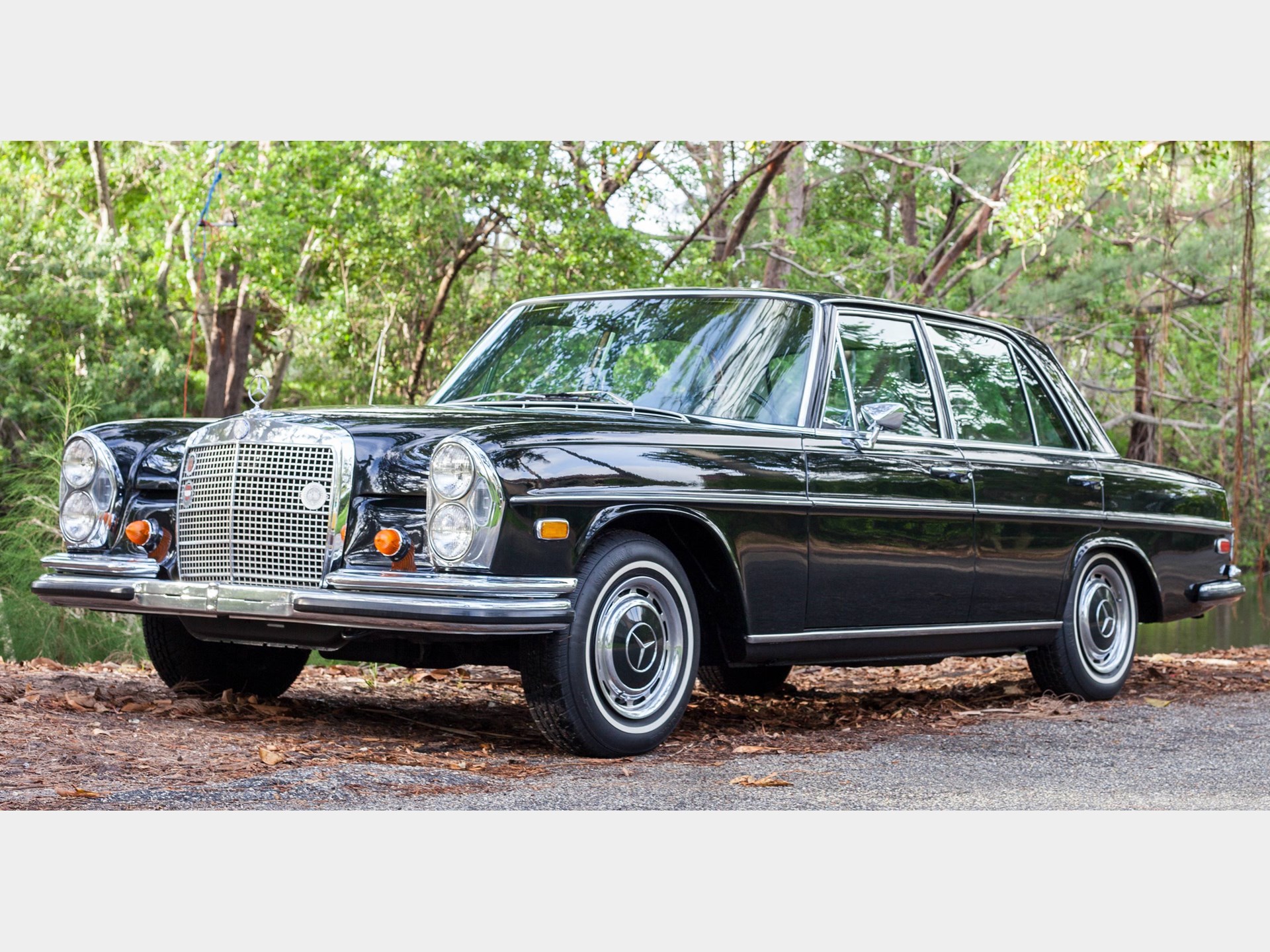 1968 Mercedes-Benz 280 S Sedan | Fort Lauderdale 2019 | RM Sotheby's