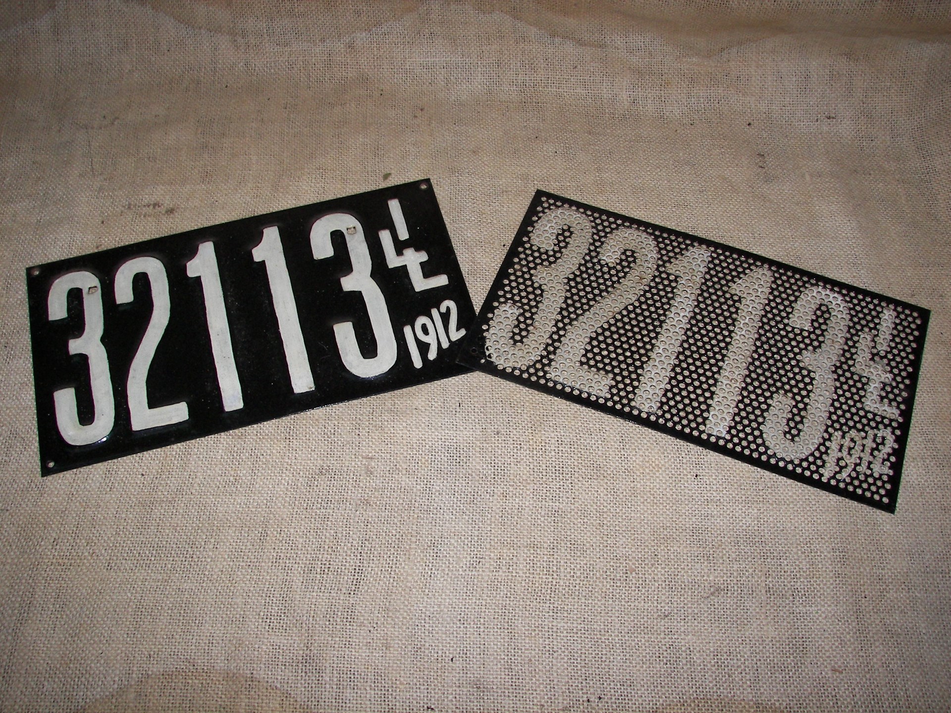 Illinois Front and Back License Plates- 1912 | The Lee Roy Hartung