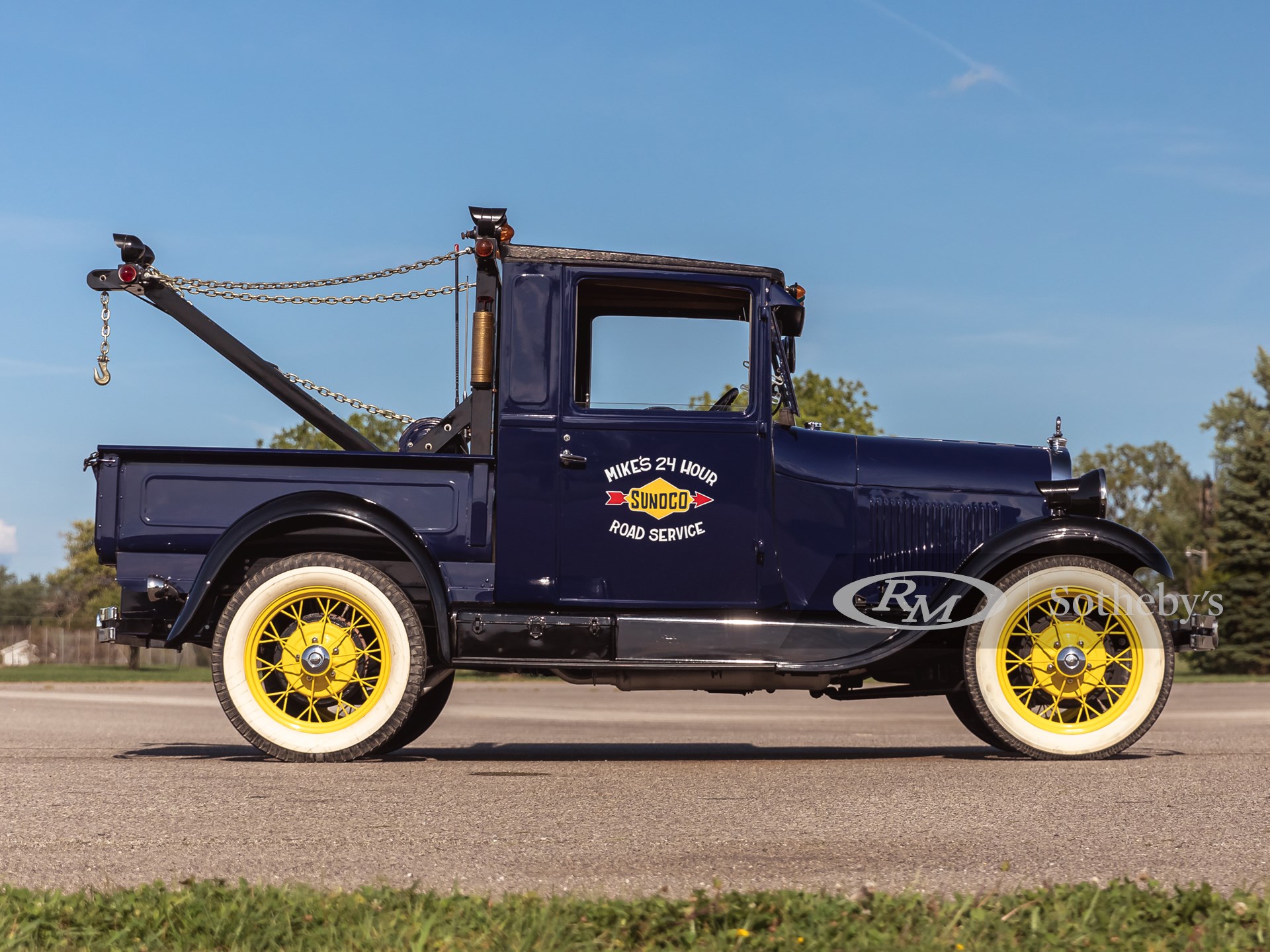 1928 Ford Model A Tow Truck | Auburn Fall 2020 | RM Auctions