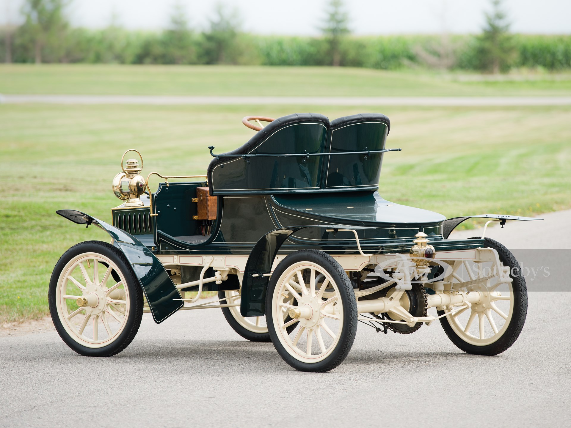 1905 Cadillac Model E Runabout | Hershey 2013 | RM Auctions