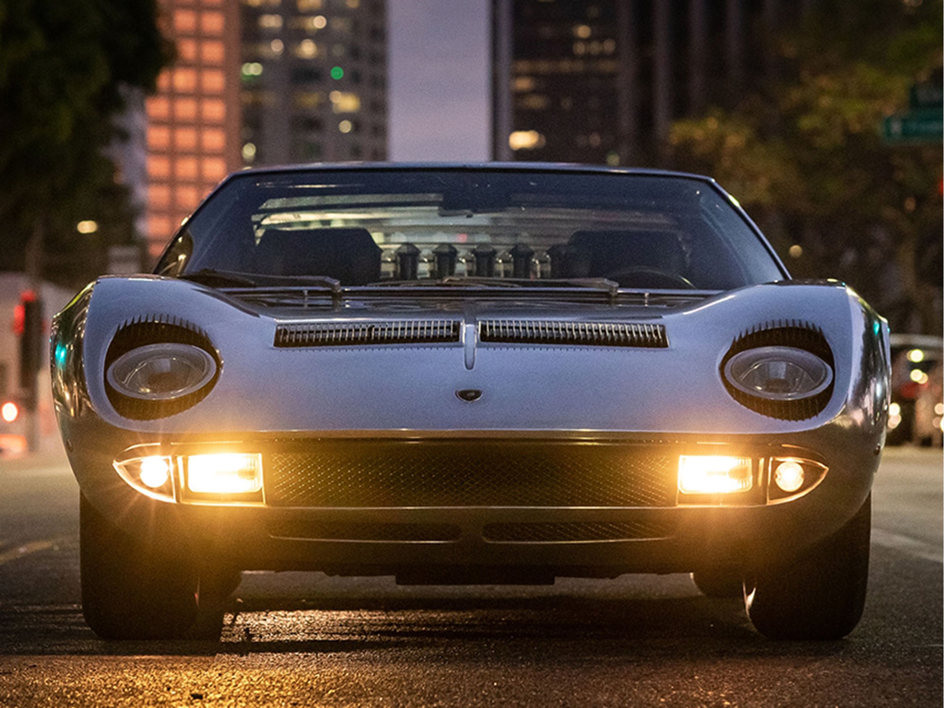 Metal-Crafted Artistry: Showstopping Series II Lamborghini Miura S Shines  in the Lights of Los Angeles | RM Sotheby's