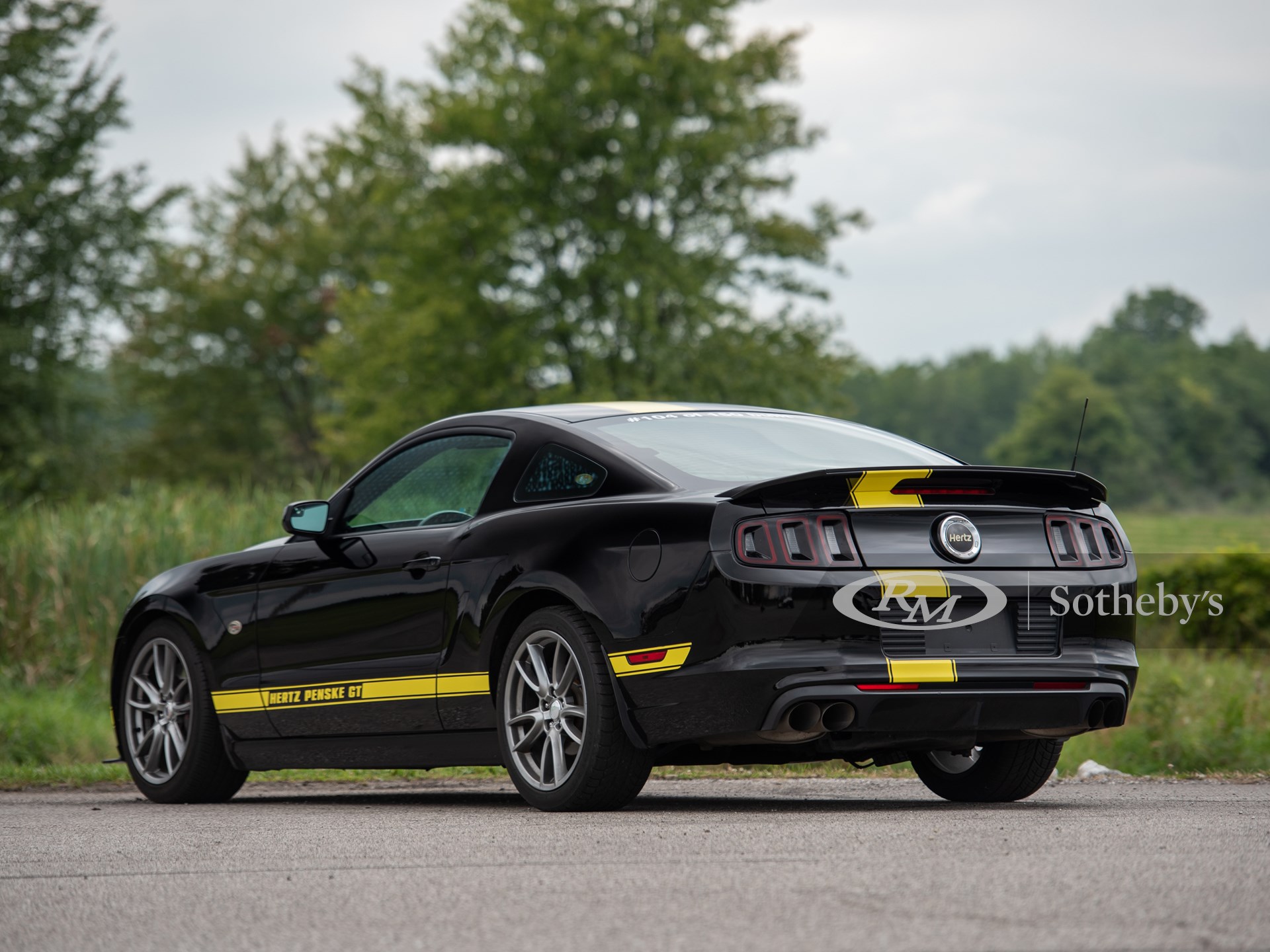 2014 Ford Mustang Hertz Penske GT  - 