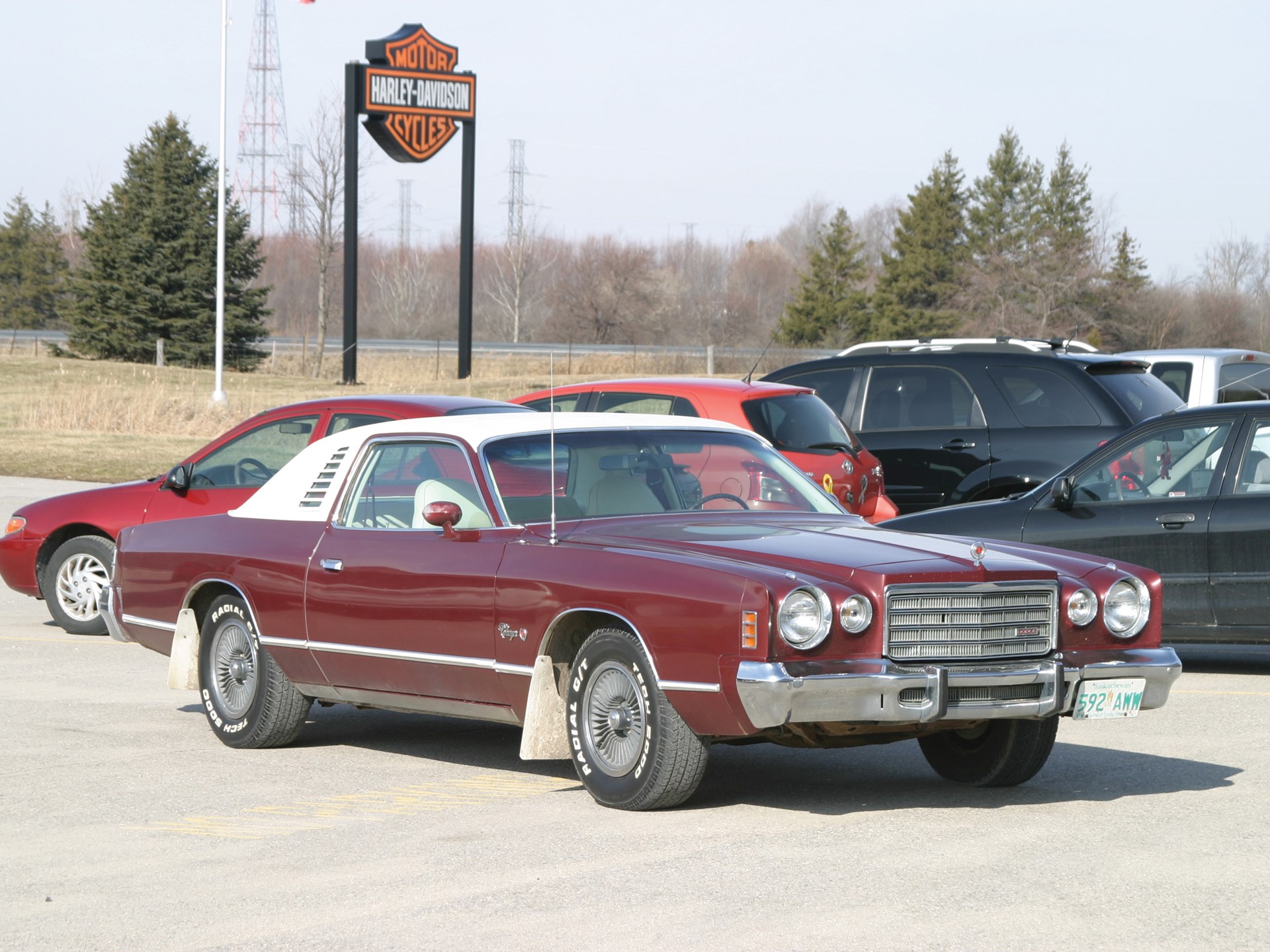 Dodge charger 1975