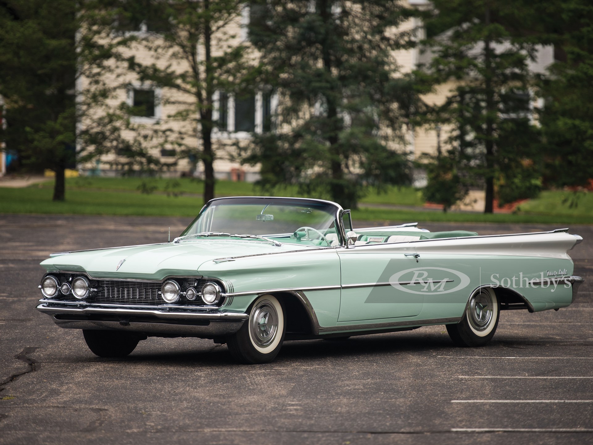 Oldsmobile 88 1954