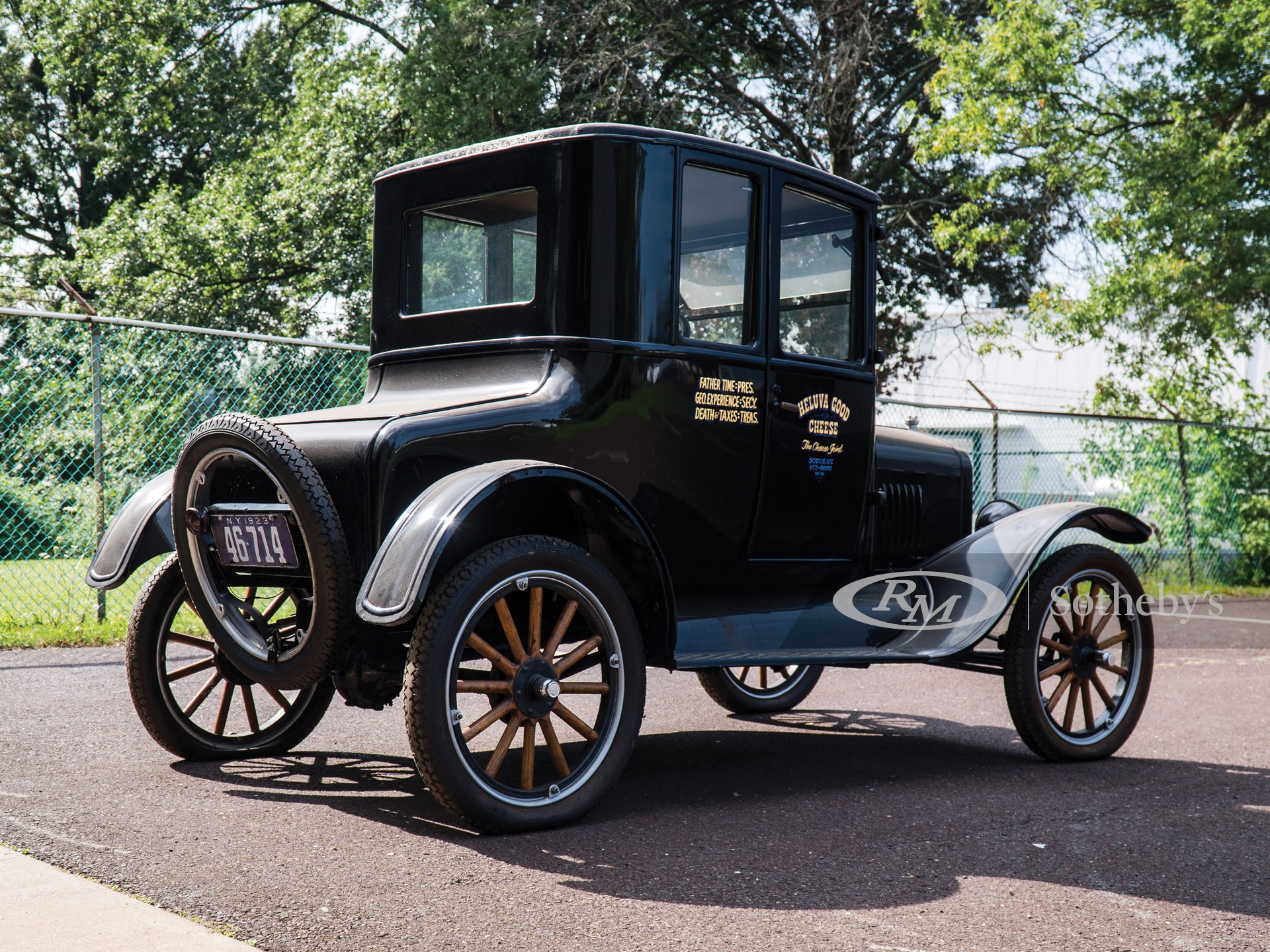 1923 Ford Model T Coupe | Auburn Spring 2018 | RM Auctions