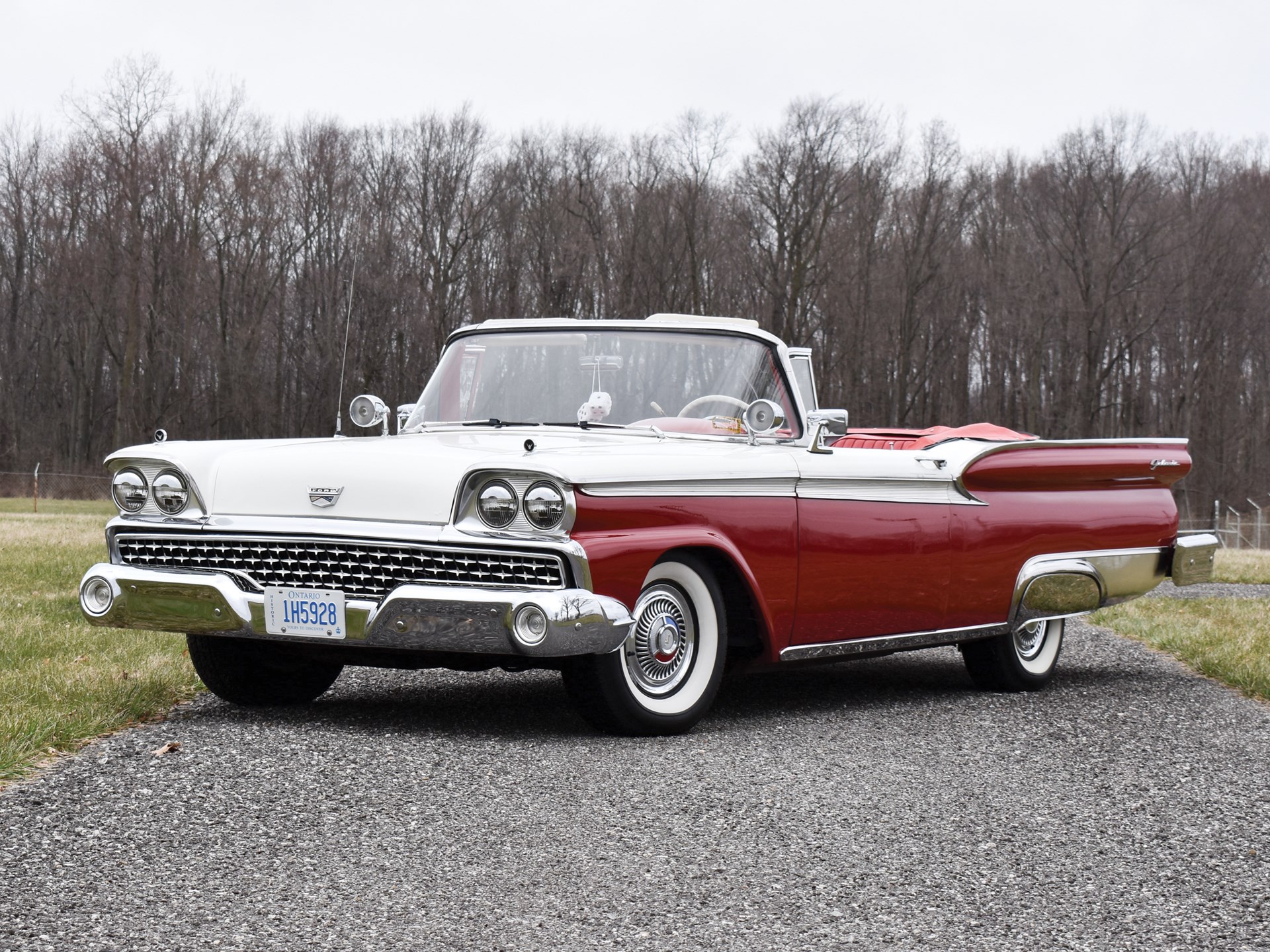 1959 Ford Galaxie Sunliner | Auburn Spring 2018 | RM Sotheby's