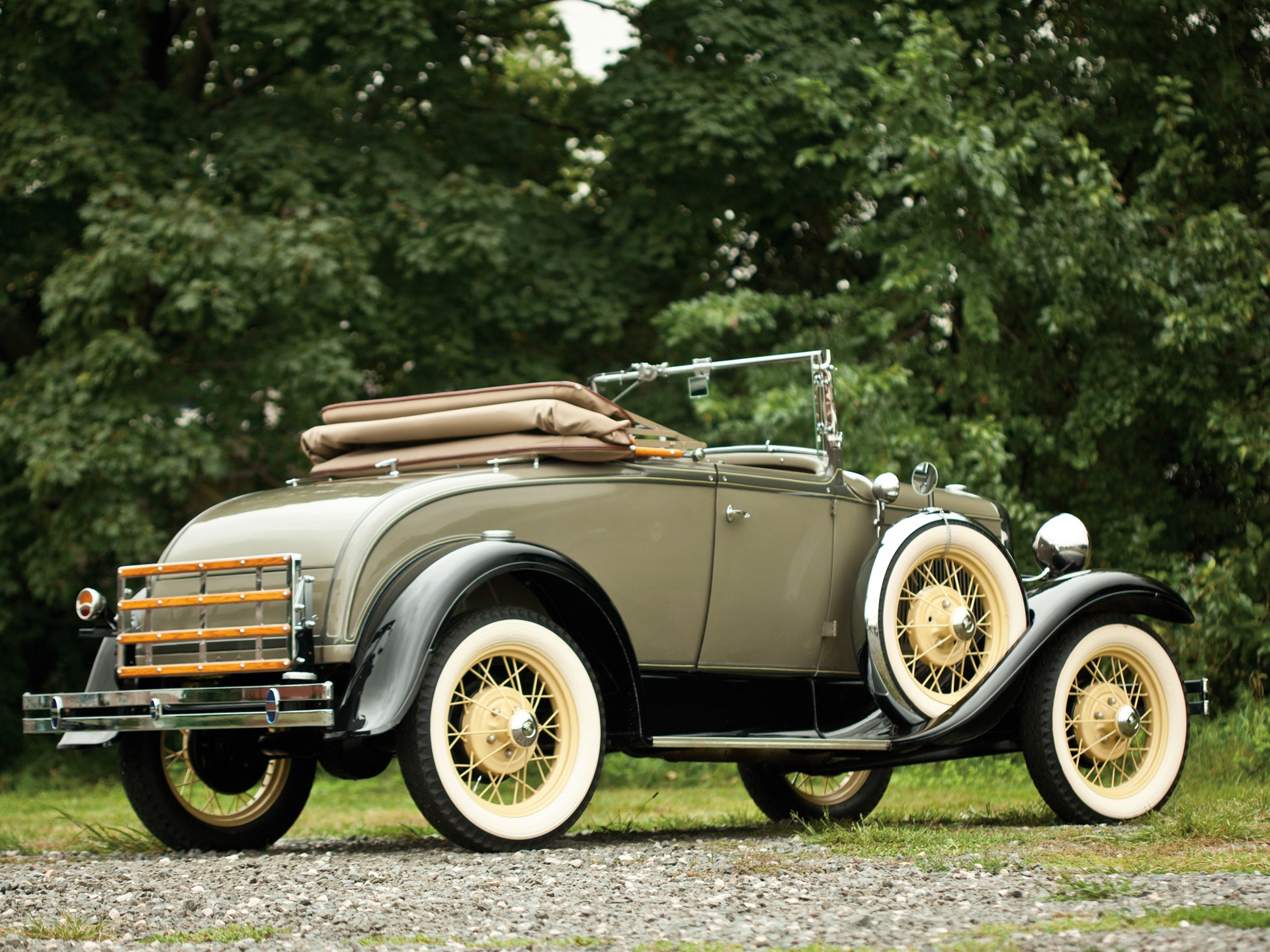 1936 Ford Roadster Deluxe