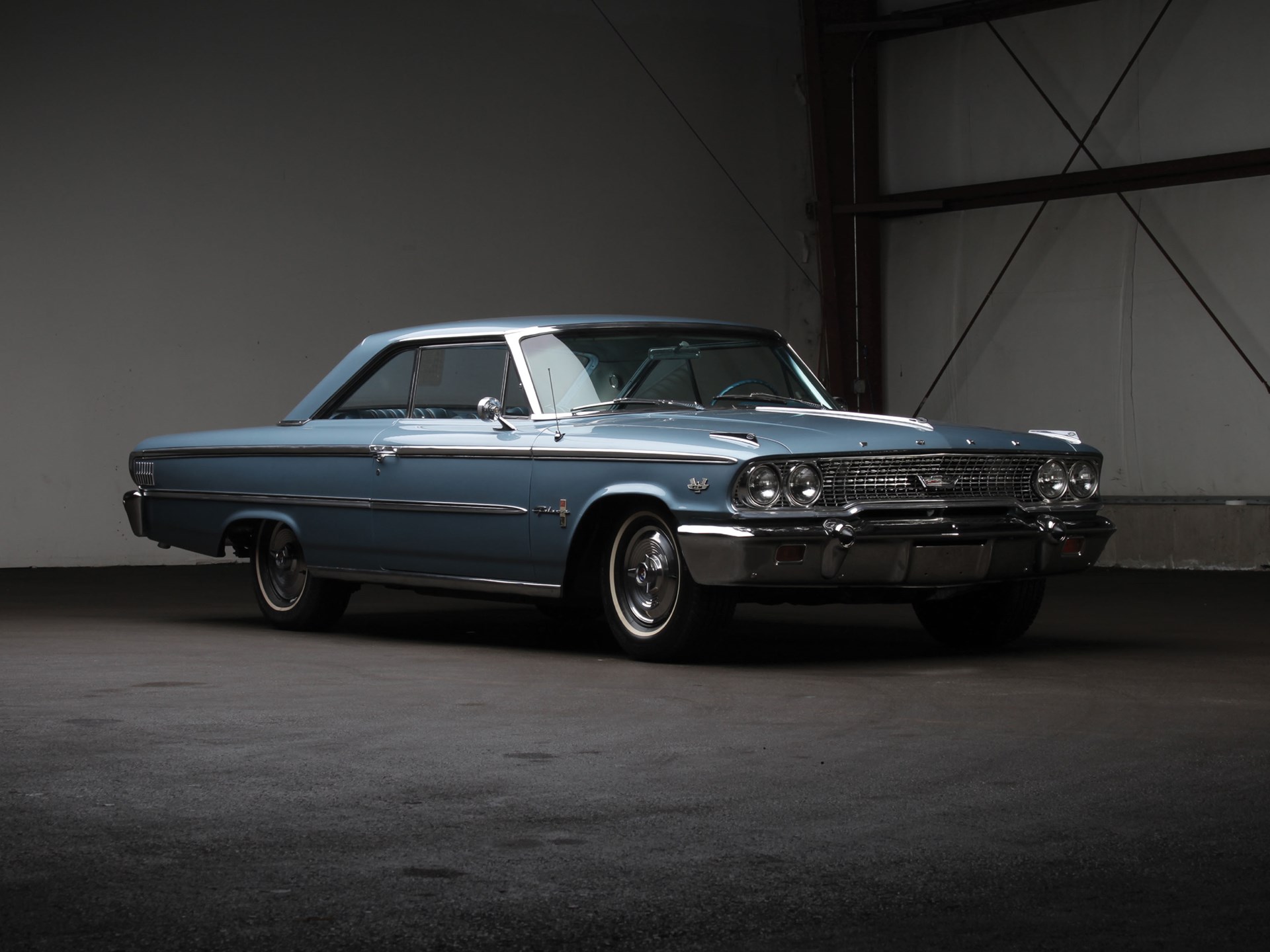 Ford Galaxie 500 XL