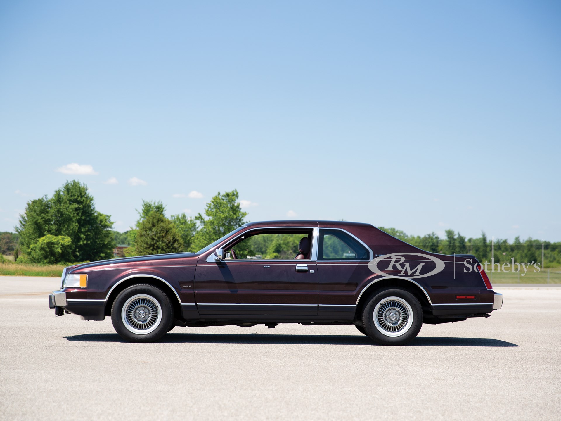 Lincoln continental mark vii