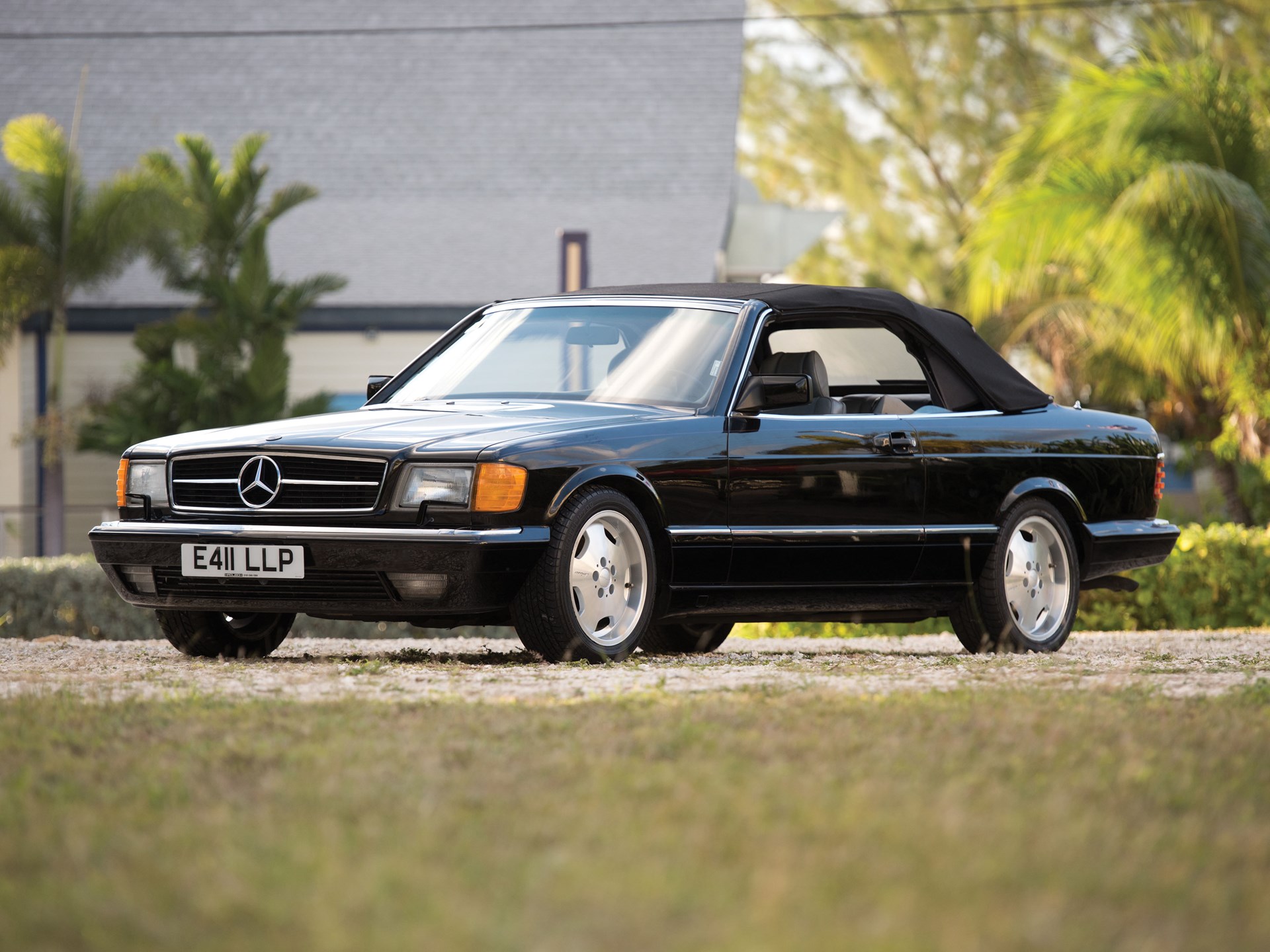 1988 Mercedes-Benz 560SEC | Fort Lauderdale 2015 | RM Sotheby's