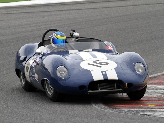BHL 135 on track at Portimão during the 2015 Algarve Classic Festival.