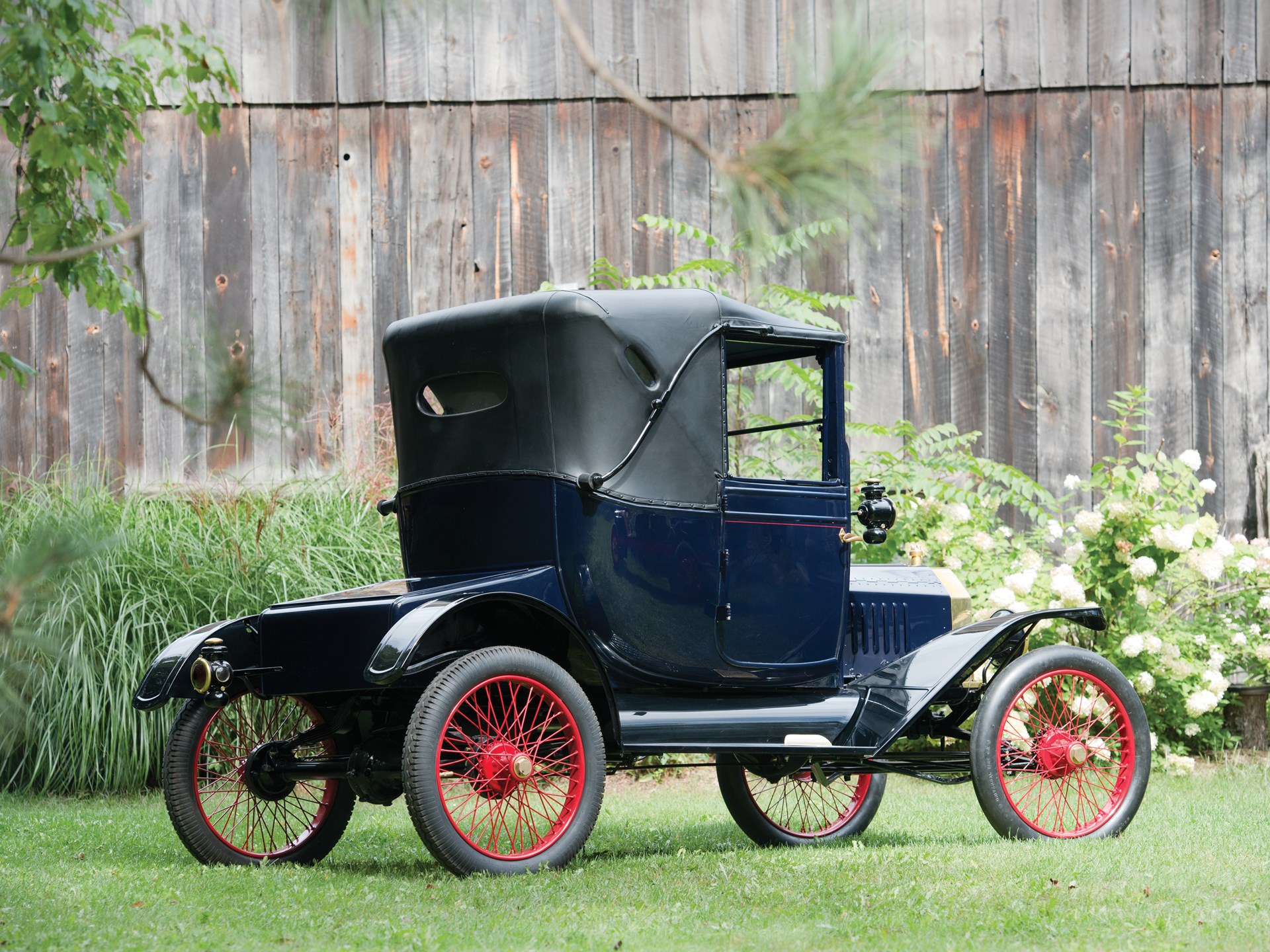 1915 Ford Model T Coupelet | Hershey 2013 | RM Sotheby's