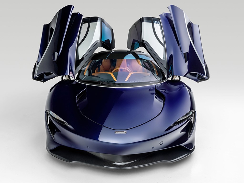 2020 McLaren Speedtail offered at RM Sothebys Arizona Live Auction 2021