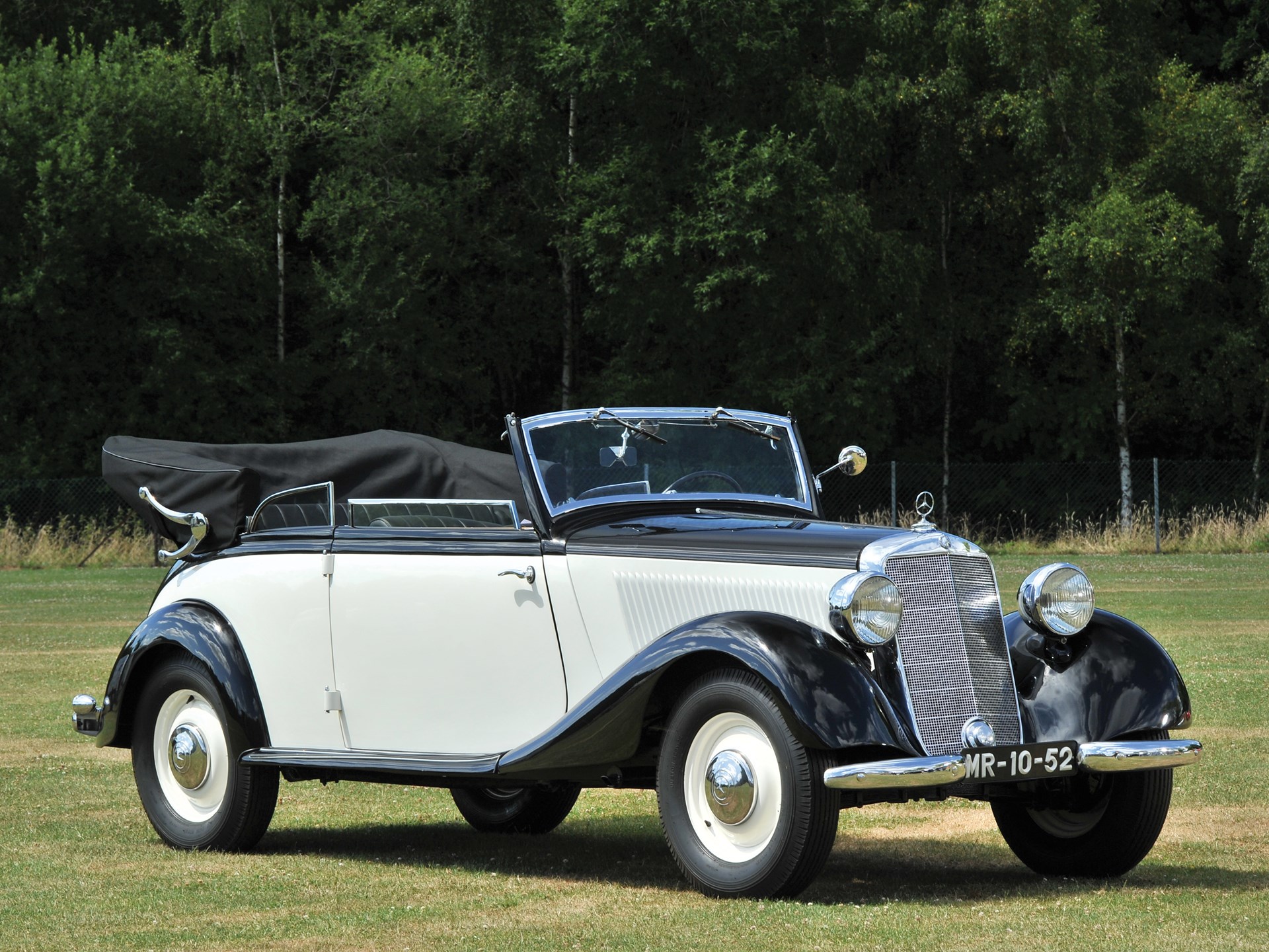 1939 Mercedes-Benz 170 V Cabriolet B | London 2013 | RM Sotheby's