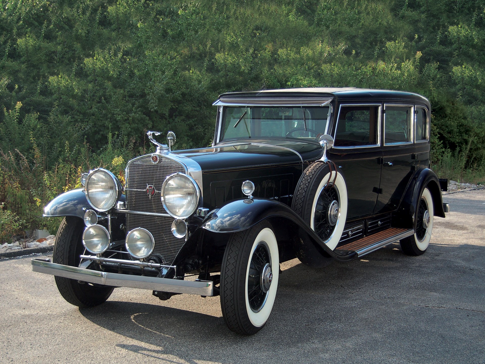 1933 Cadillac Convertible Coupe
