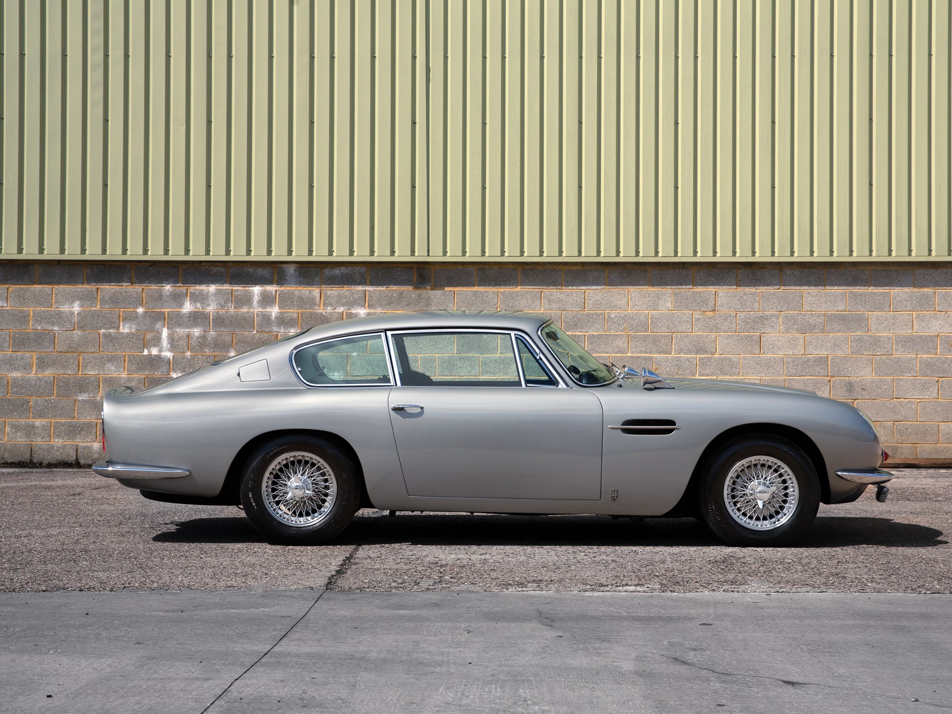 Aston martin 1967