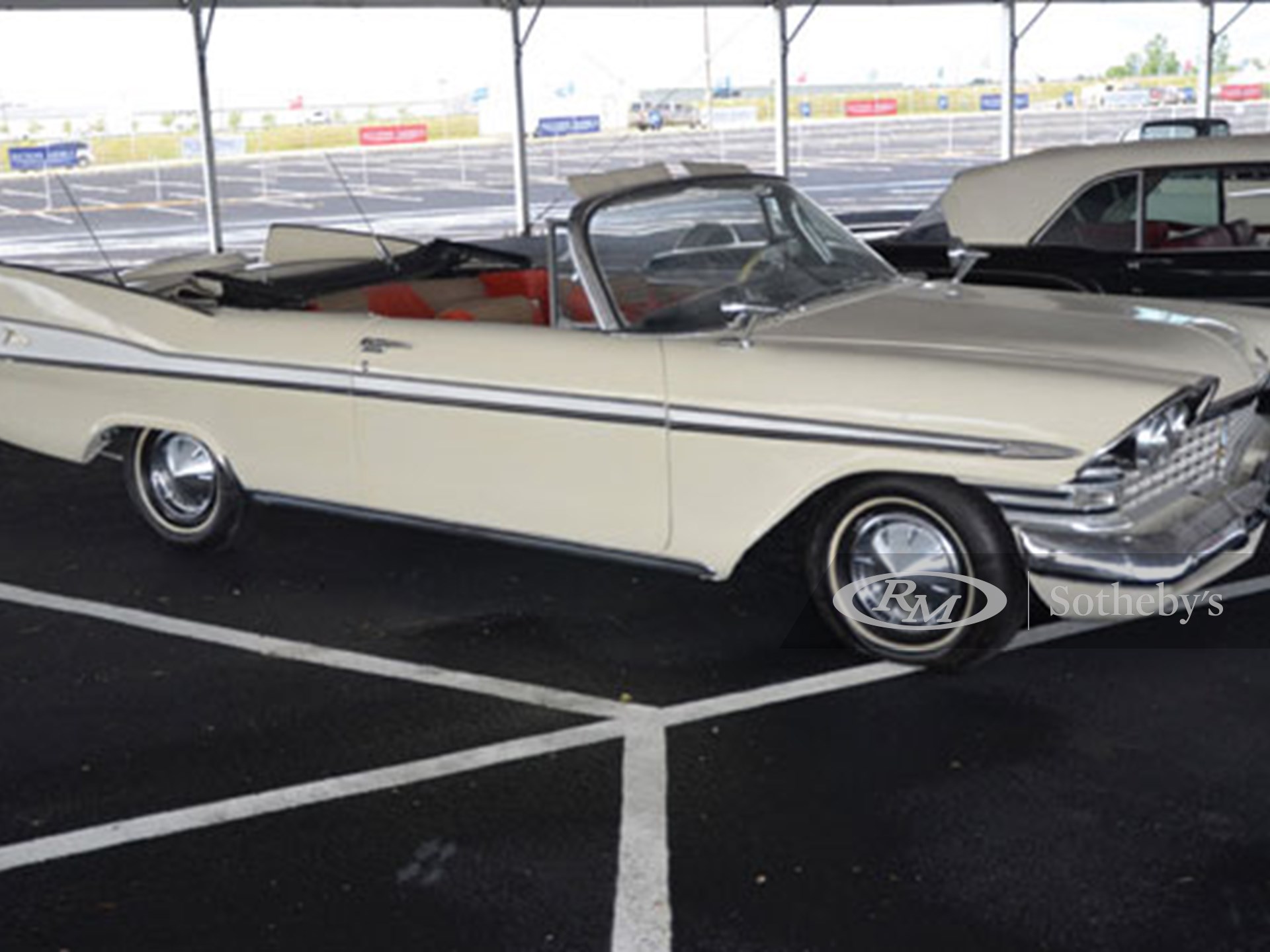 1959 Plymouth Sport Fury Convertible 