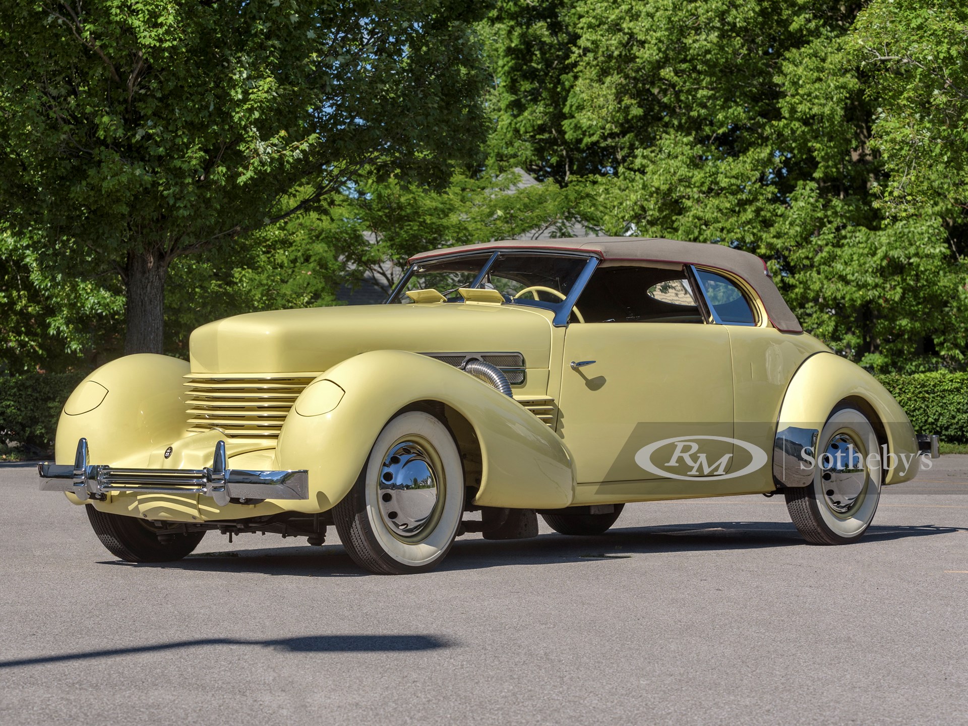 1936 Cord 810 Phaeton Auburn Fall 2021 RM Auctions