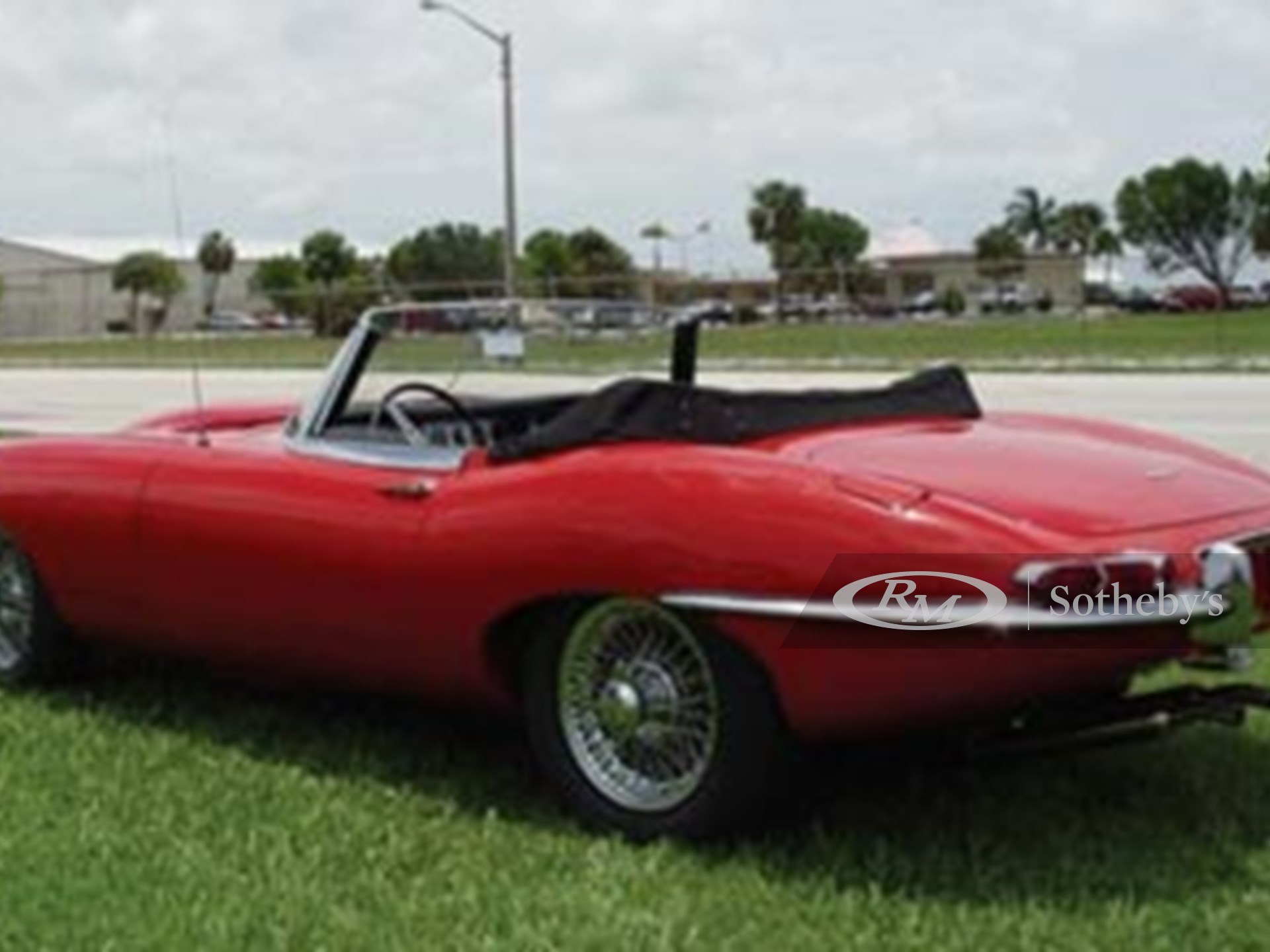 1962 Jaguar XKE Roadster 