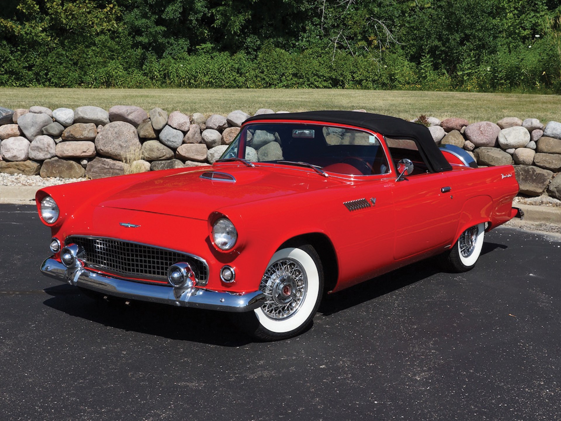 1955 Ford Thunderbird Replica | Auburn Fall 2018 | RM Sotheby's