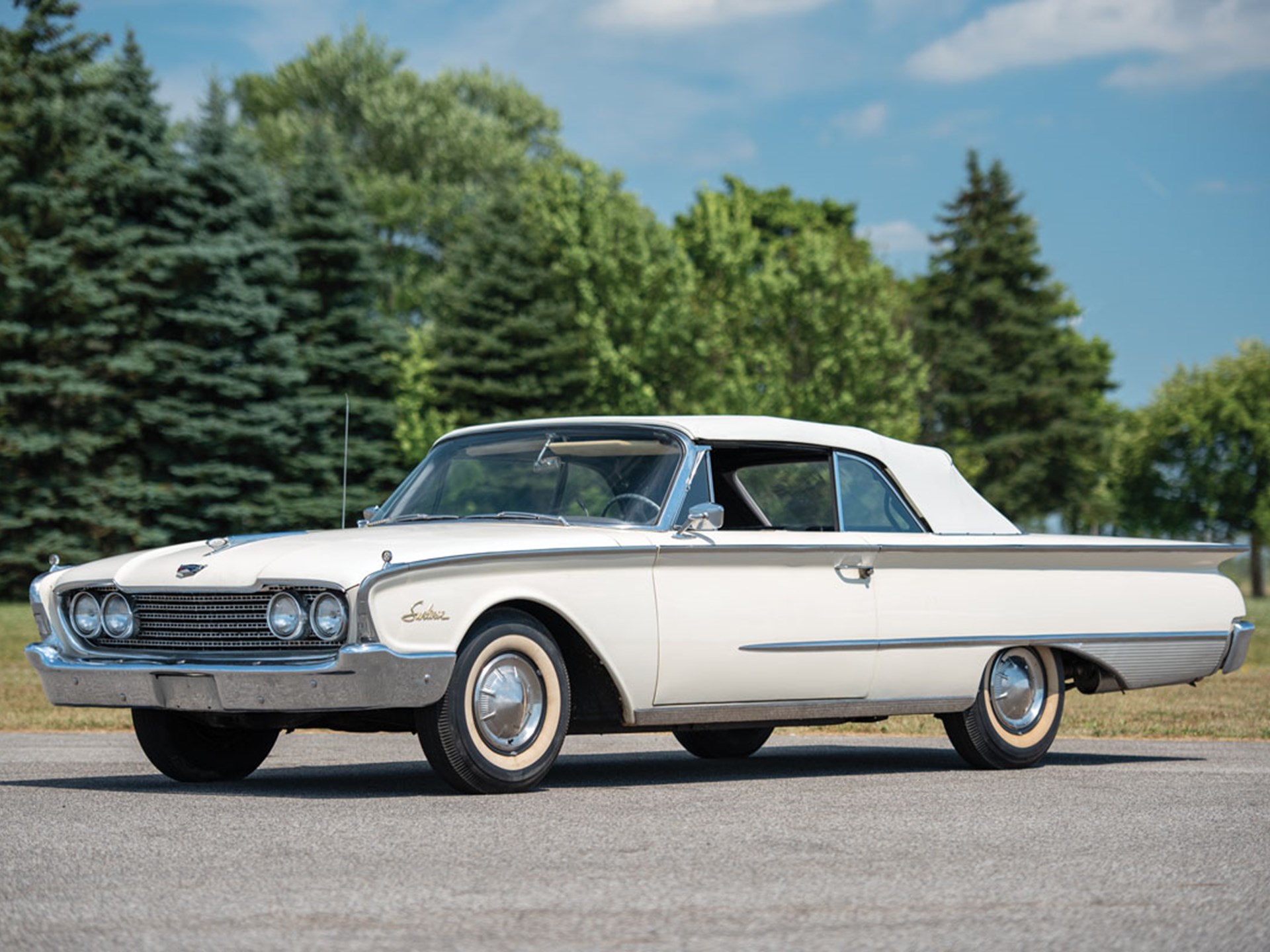 1960 Ford Galaxie Sunliner | Auburn Fall 2018 | RM Sotheby's