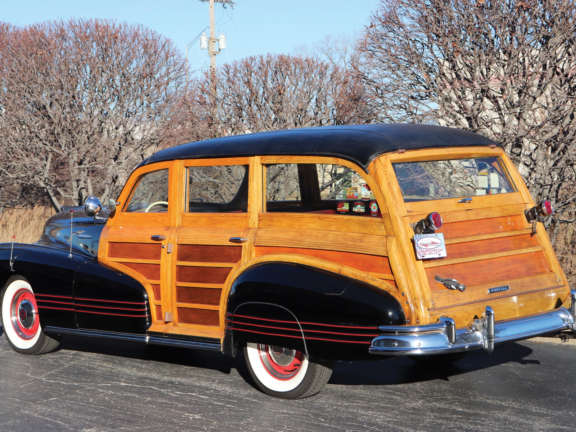 1947 Pontiac Streamliner Six Station Wagon | Auburn Fall 2018 | RM ...