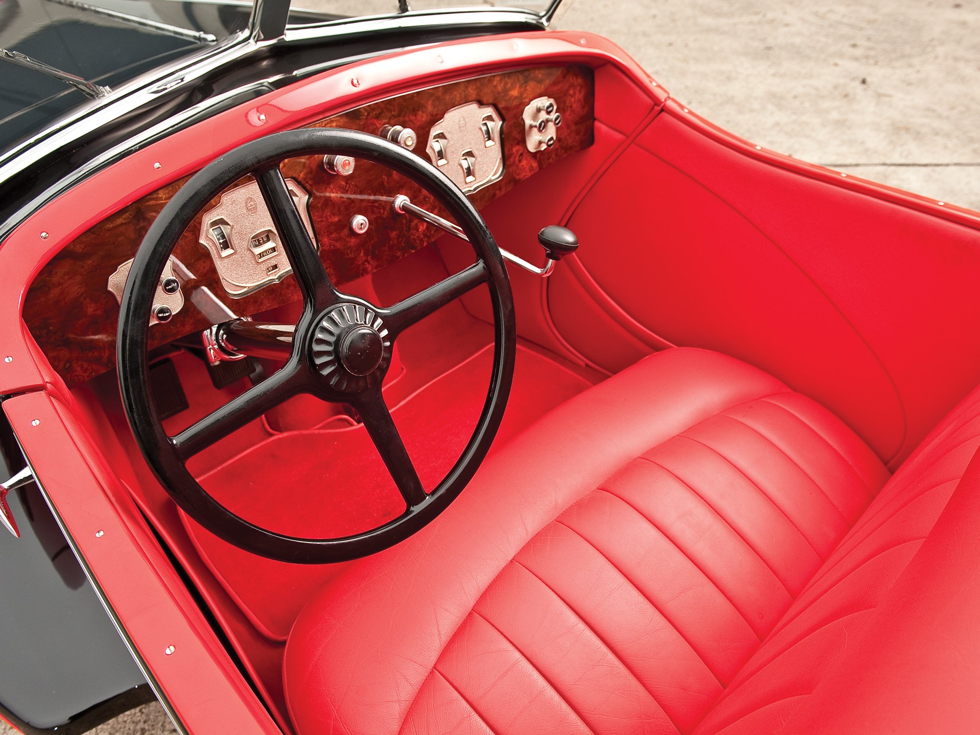 Deco Rides Boattail Speedster