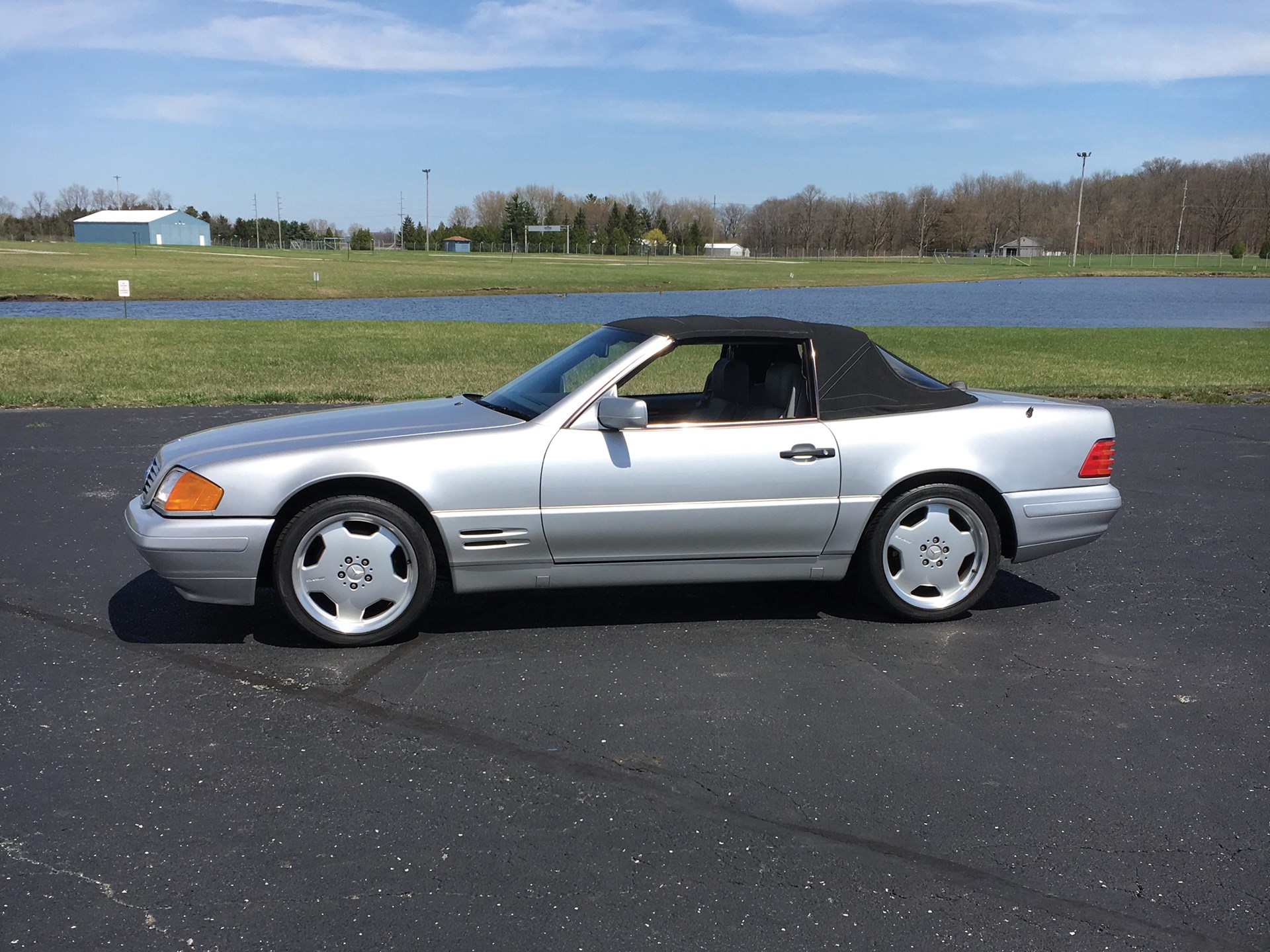 1998 Mercedes-Benz SL 500 Convertible | Auburn Spring 2019 | RM Sotheby's